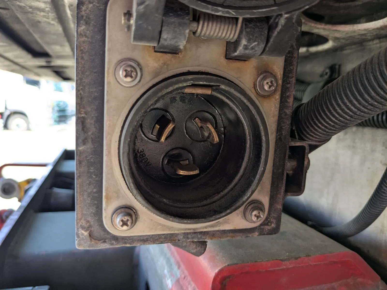 vehicle_image_20260713105751FcEUj0yeQz.webp