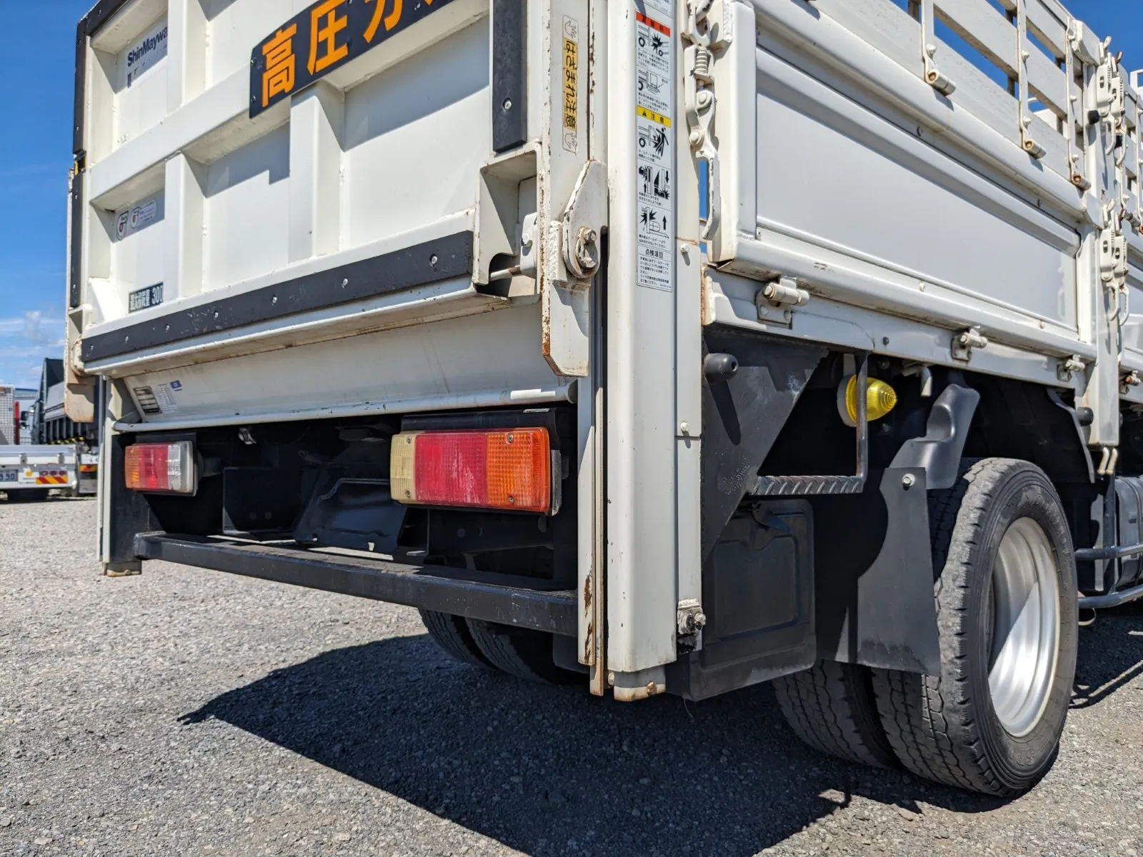 vehicle_image_20260730152427kU8O8O025K.webp