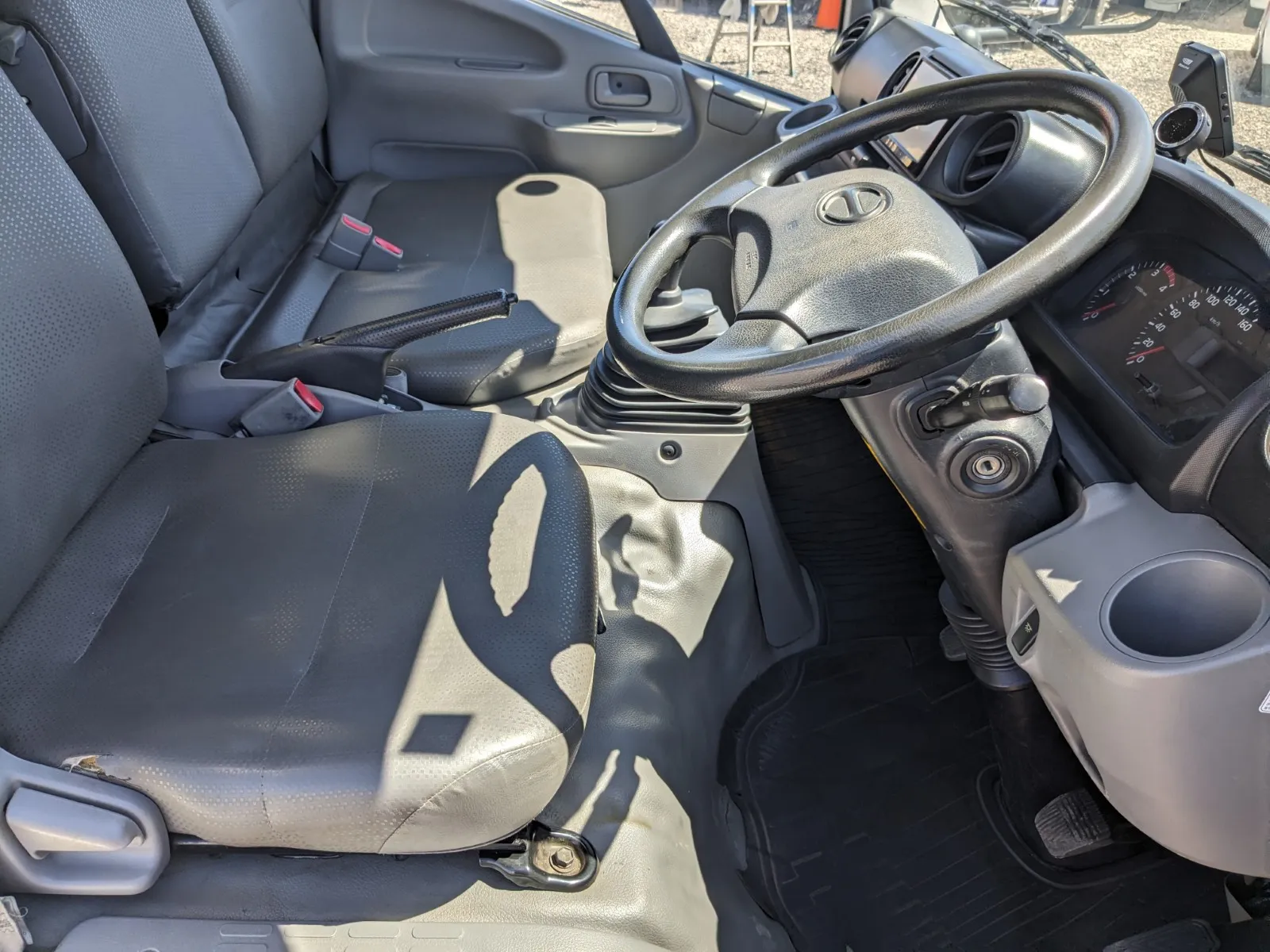vehicle_image_202607301524366xyctOFrgt.webp
