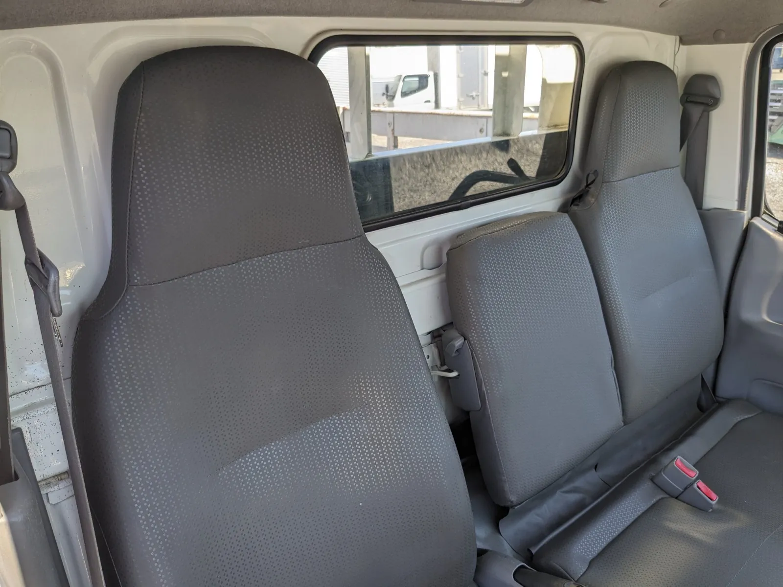 vehicle_image_20260730152437aExaUCOQ07.webp