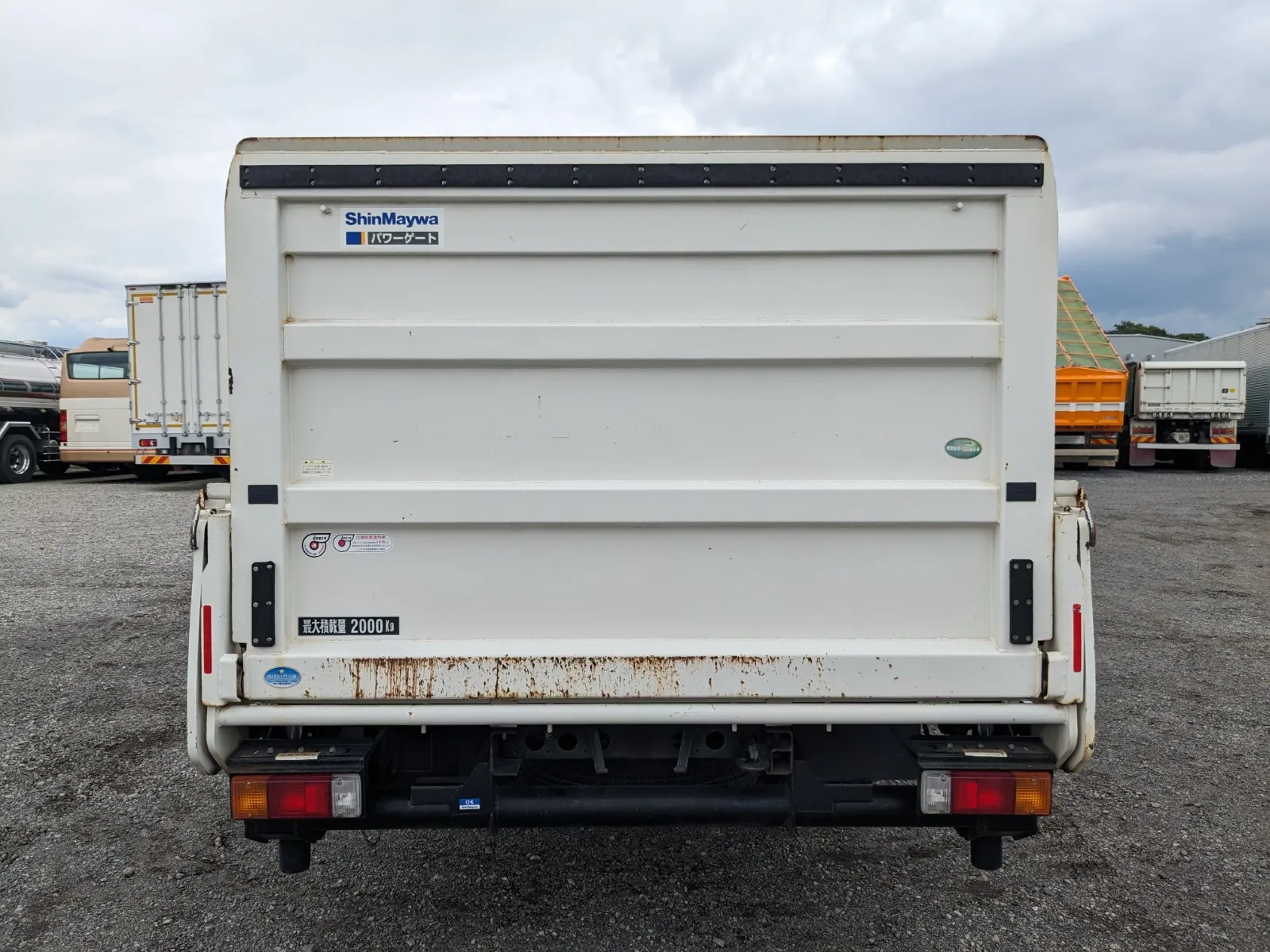 vehicle_image_20260709101234iKih5nz3Sr.webp