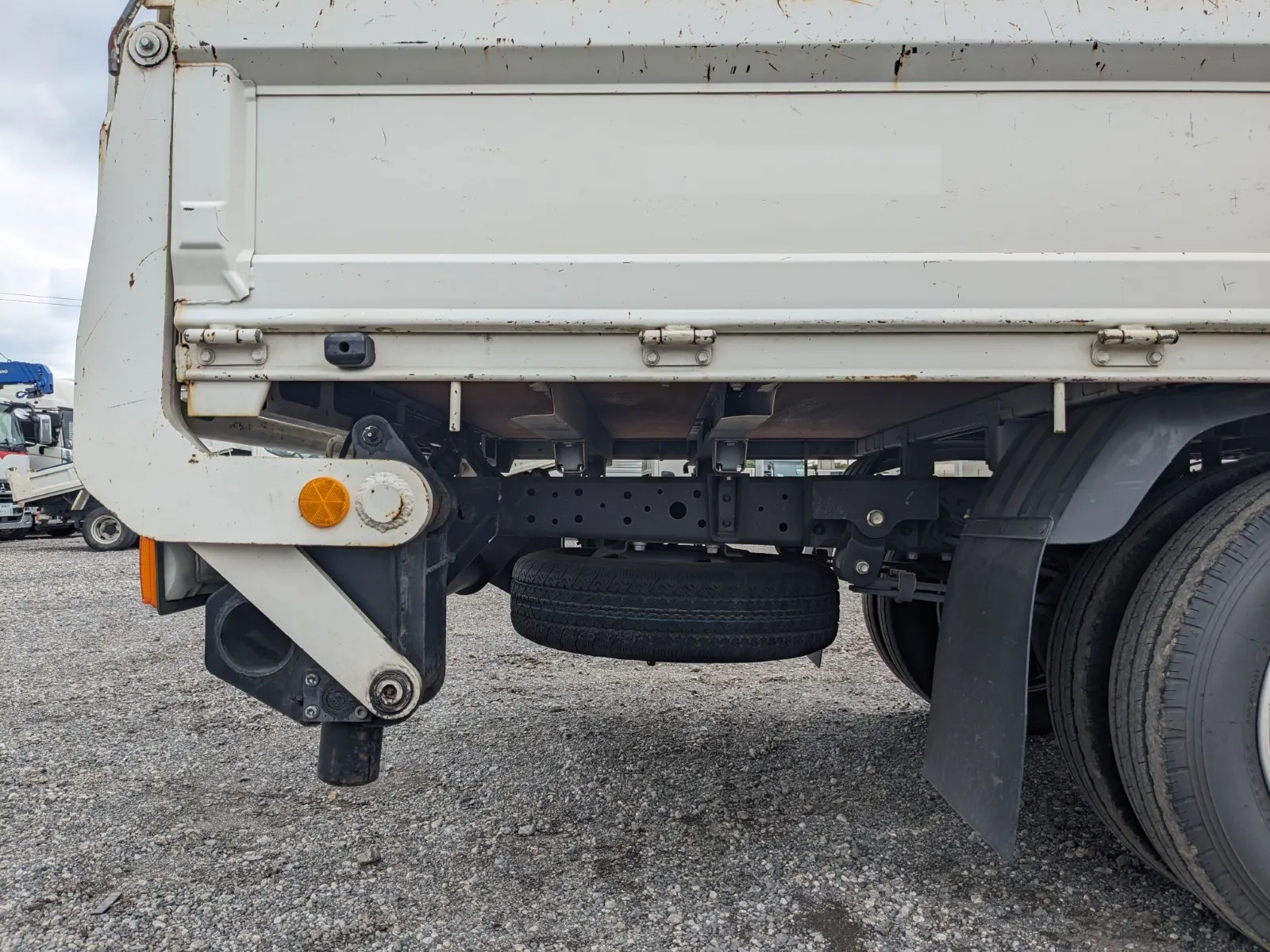 vehicle_image_20260709101242PdwcwCKPM8.webp