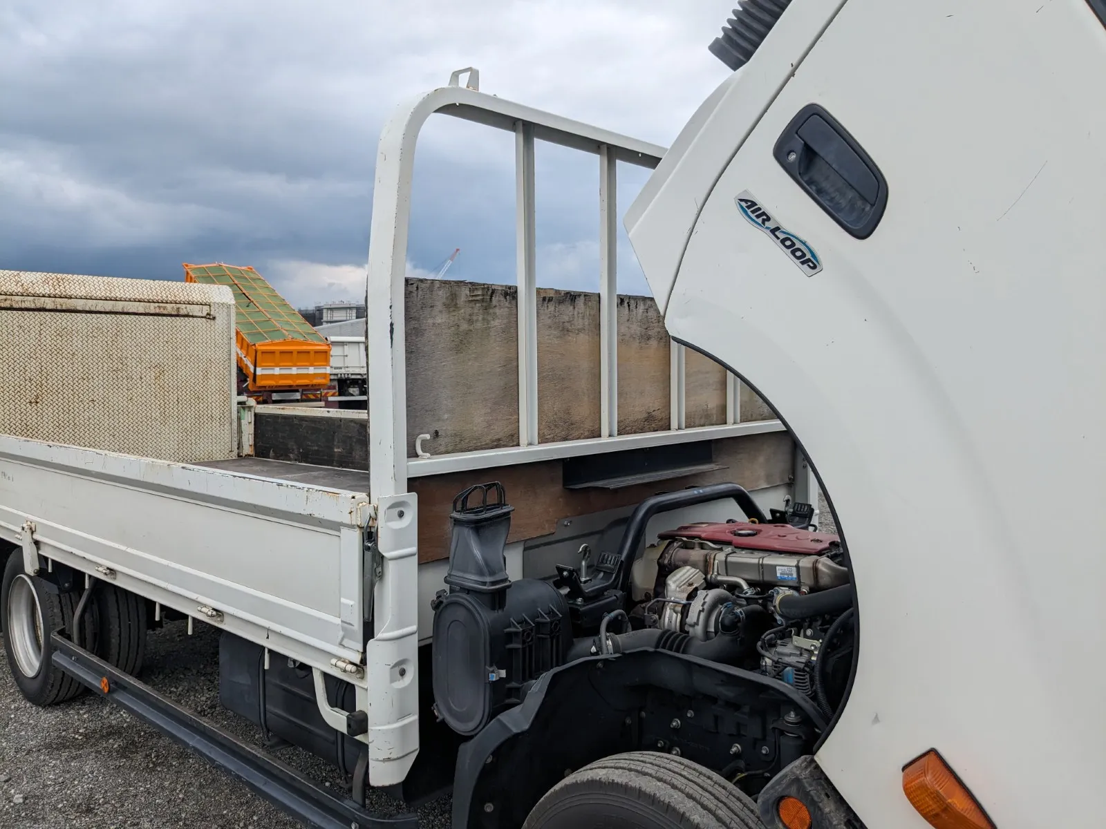 vehicle_image_20260709101246Si9BkYa1G0.webp
