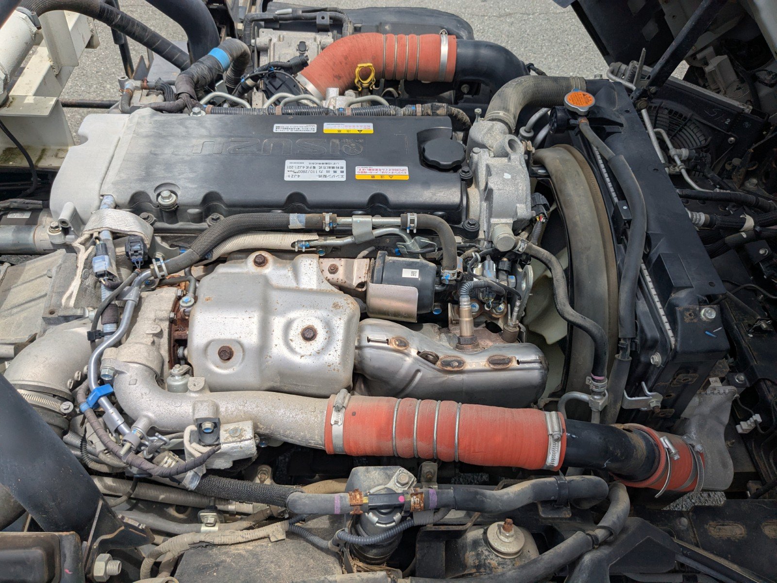 vehicle_image_20260612154210CyLHU0Mmem.jpg