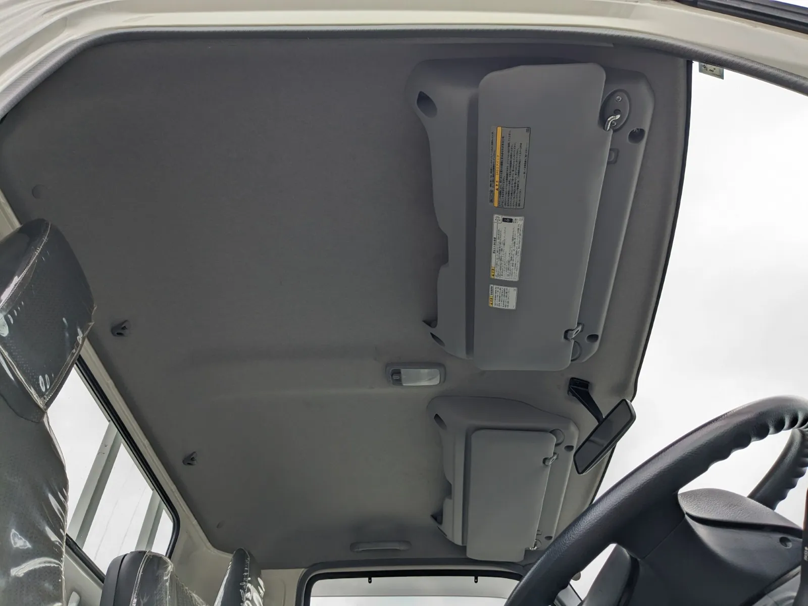 vehicle_image_202607010955065dtnenf4LN.webp