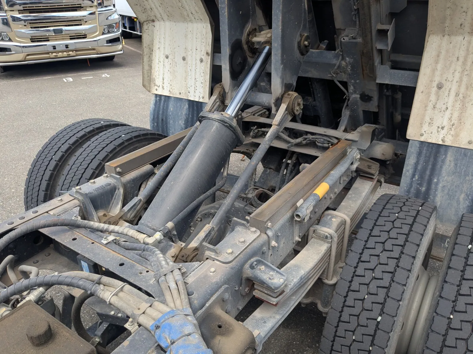 vehicle_image_20260619133749QVS57MGNoT.webp