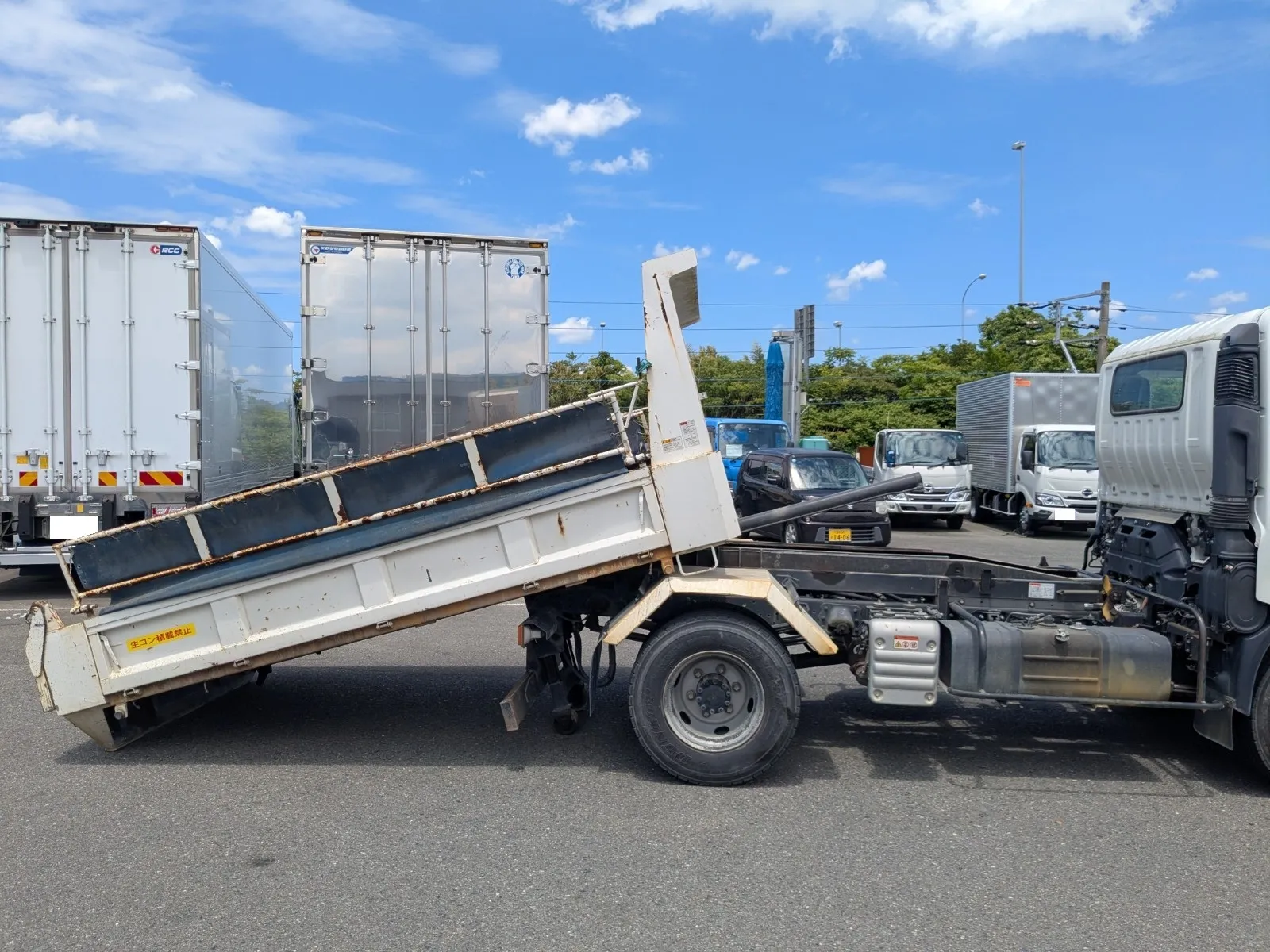 vehicle_image_20260619133749qgBYOCbjZq.webp