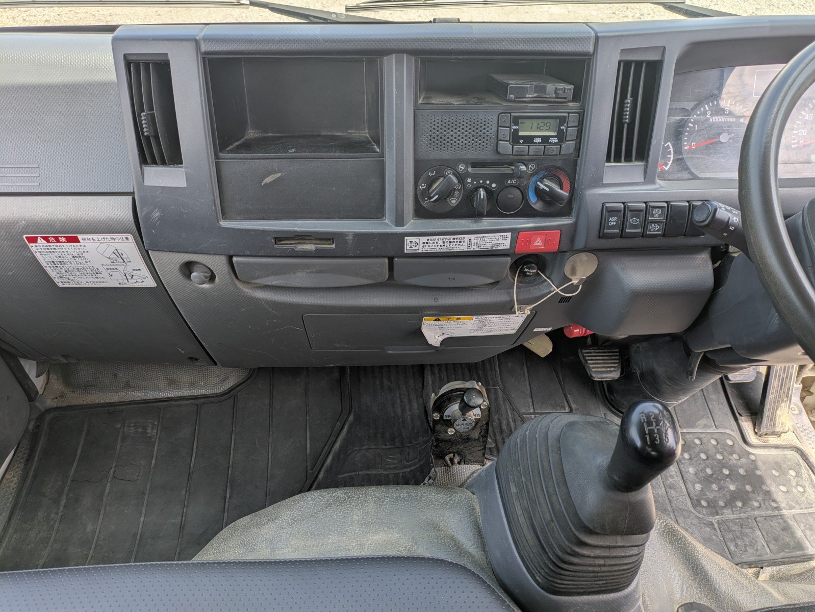 vehicle_image_202606121153235b9t1ljnTq.jpg