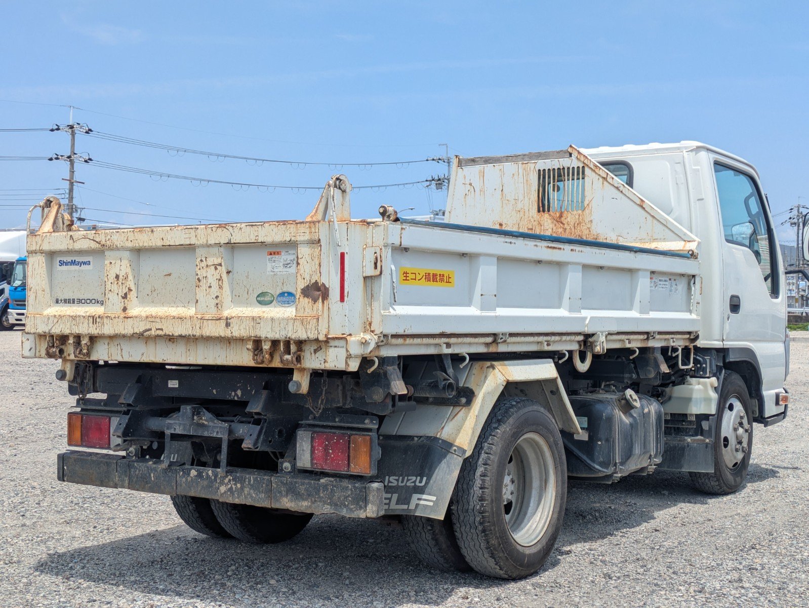 vehicle_image_20260612115323oRuurOztfW.jpg
