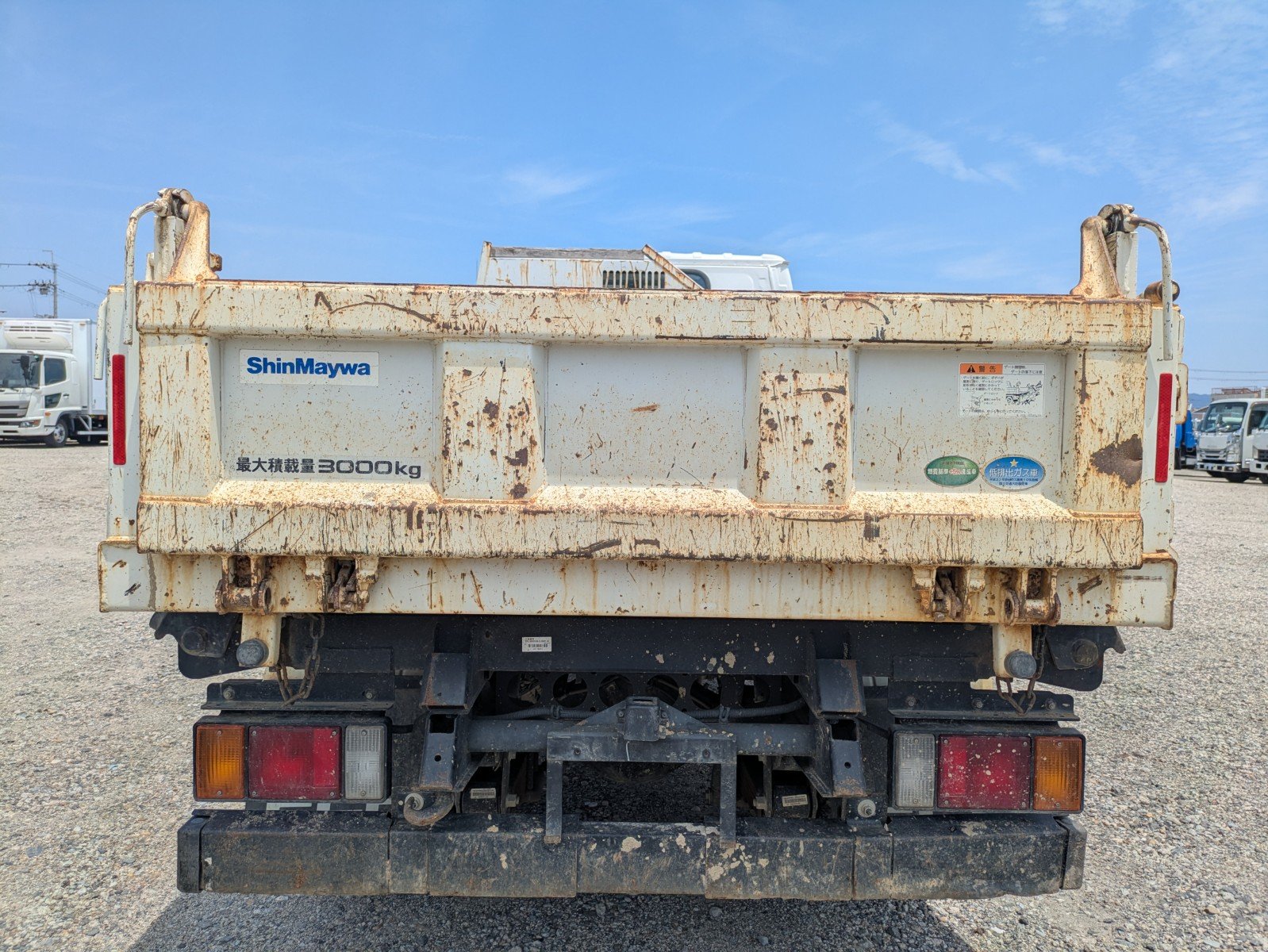 vehicle_image_20260612115323xYvQU88JGH.jpg