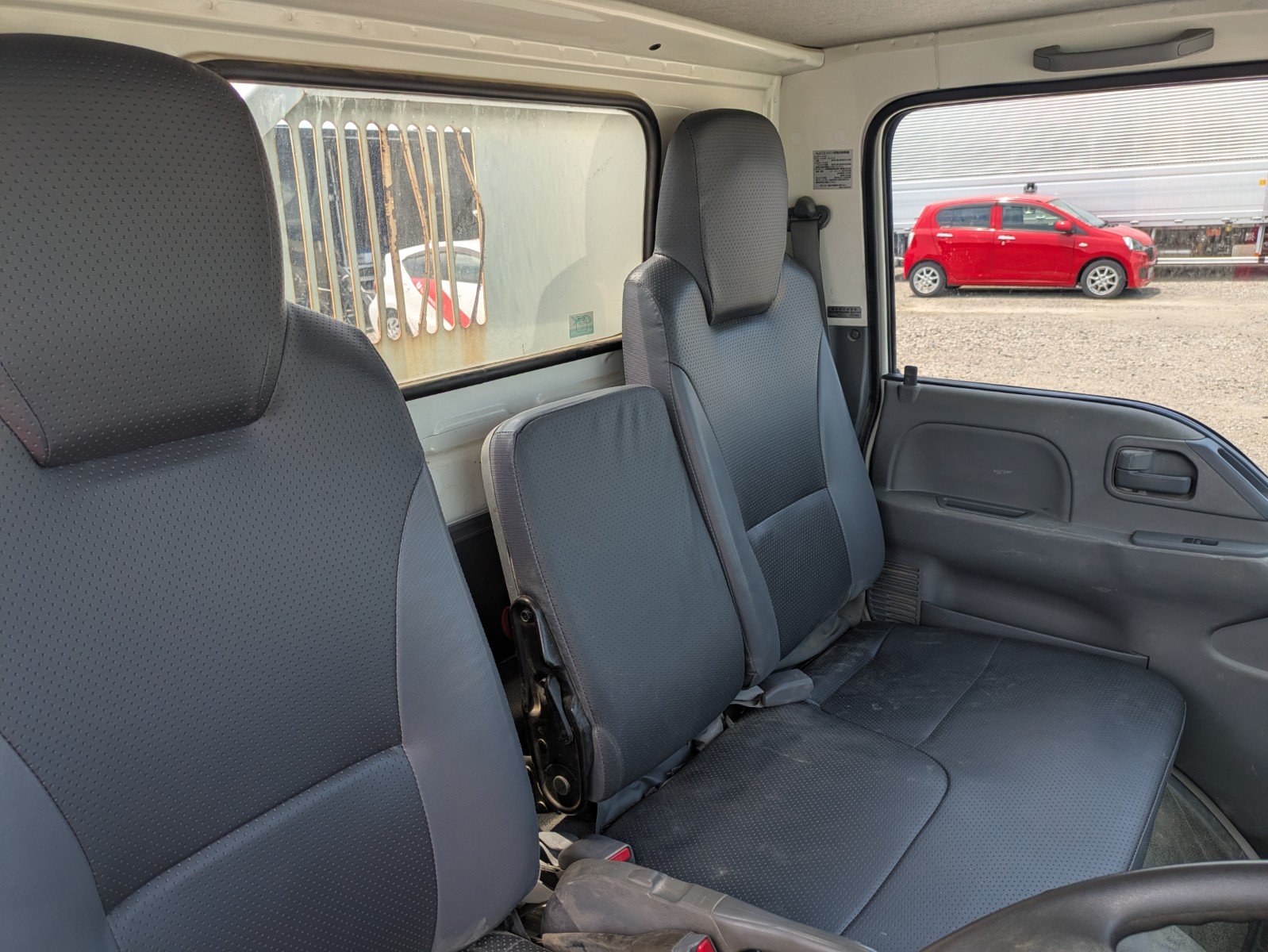 vehicle_image_20260612115323zbZXdDAetU.jpg