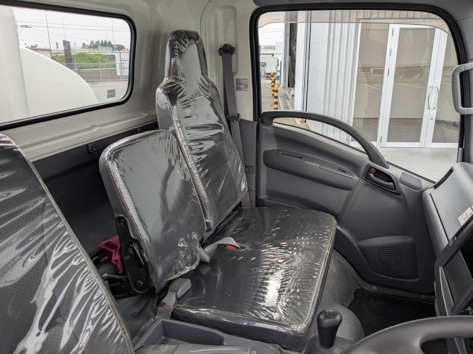 vehicle_image_2026061215462274MLGhEHCk.jpg
