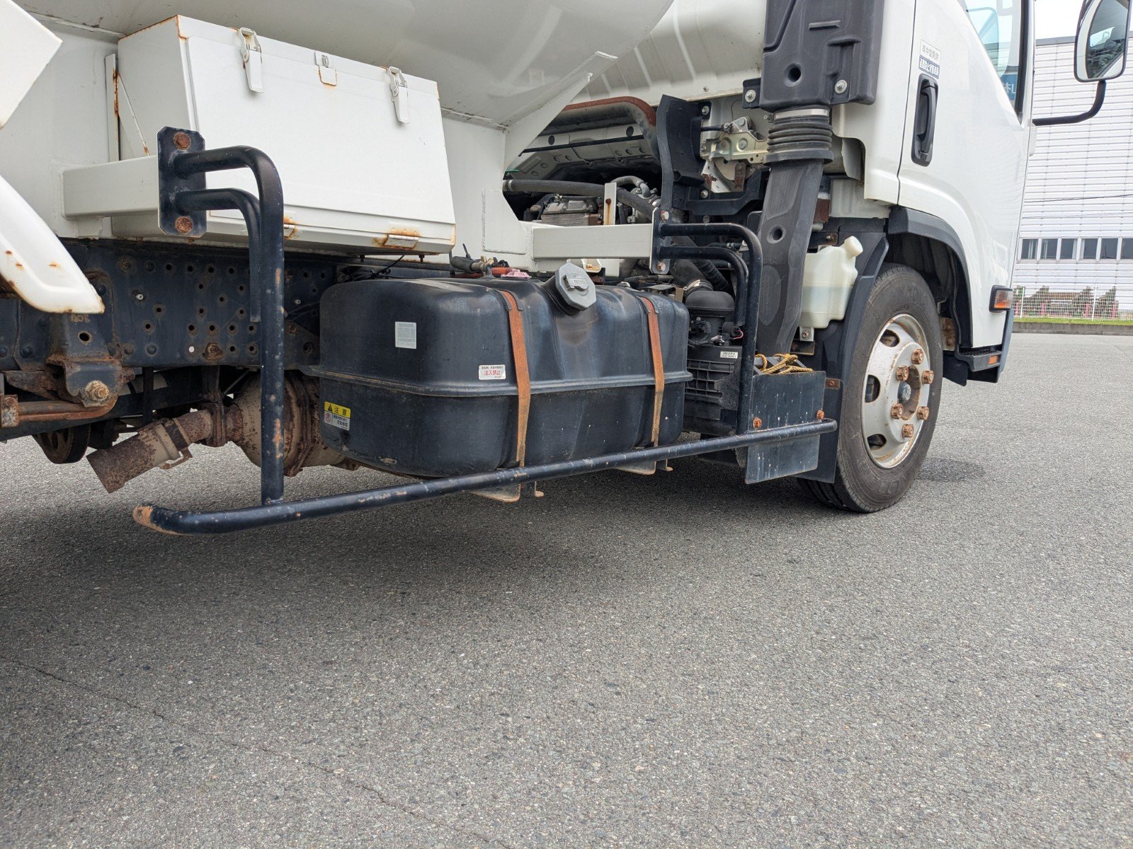 vehicle_image_202606121546227XRZmqKIAf.jpg