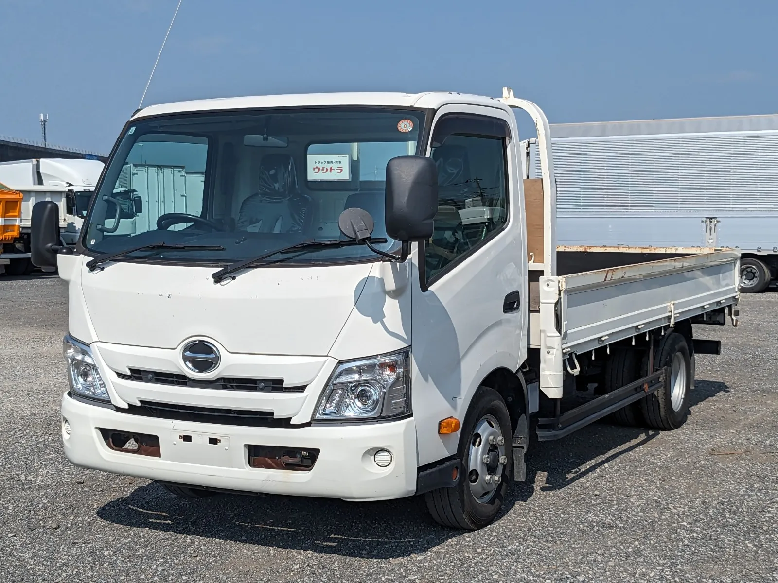 vehicle_image_20260724094434AEMzy7TbGn.webp