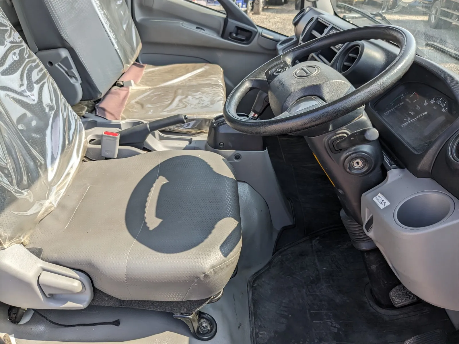 vehicle_image_20260724094442NqVLrxwyOk.webp