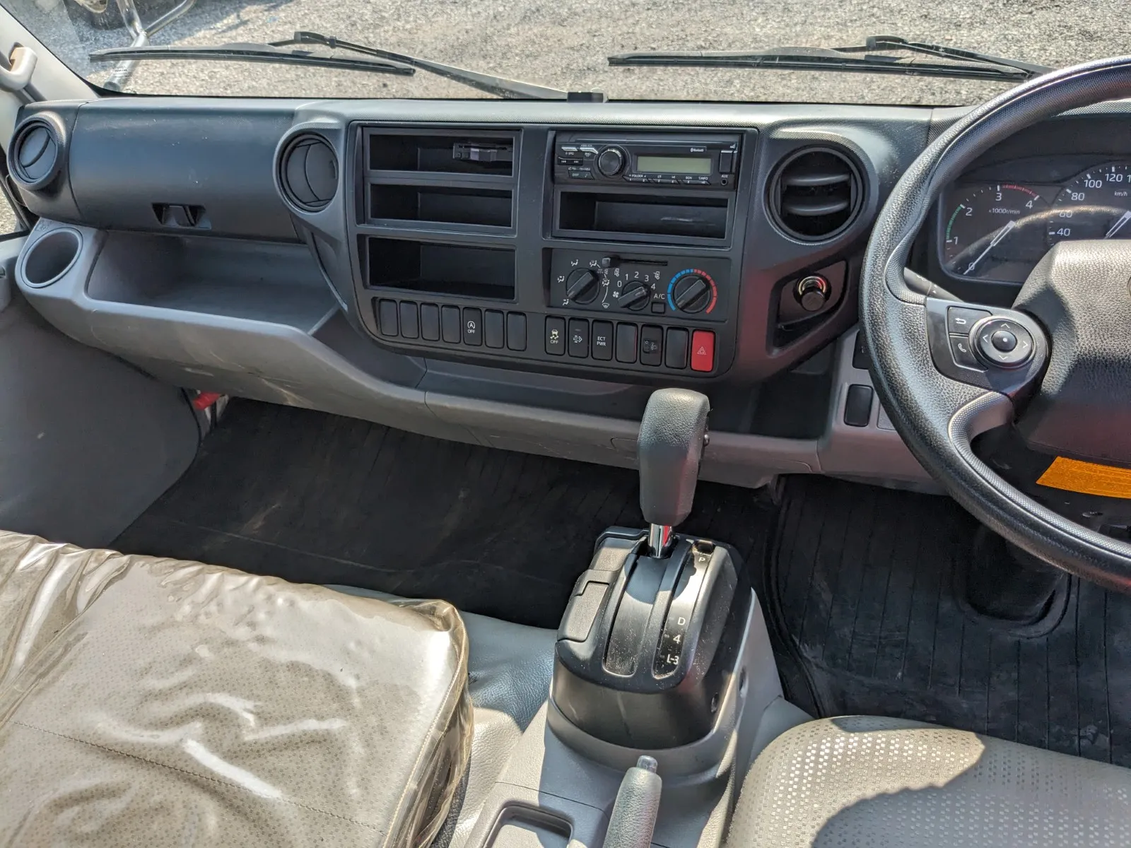 vehicle_image_20260724094444lNqyq0K6MK.webp