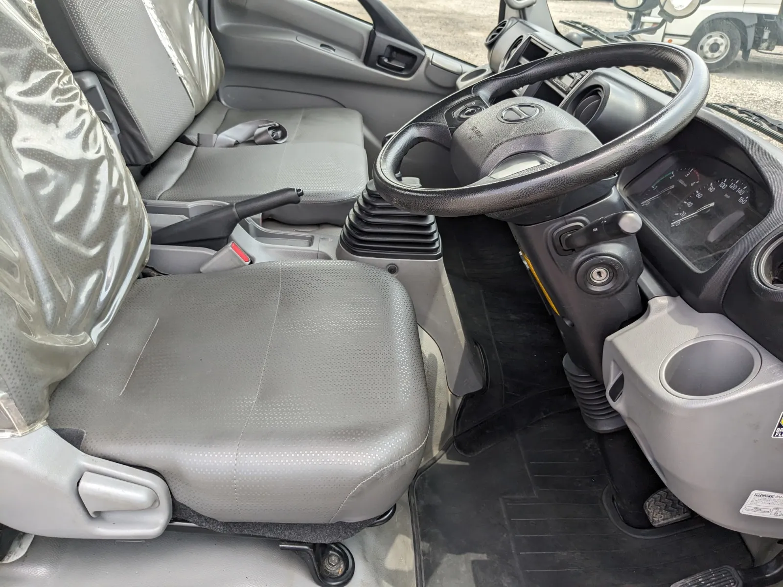 vehicle_image_20260724101921JL0k8SGvFL.webp