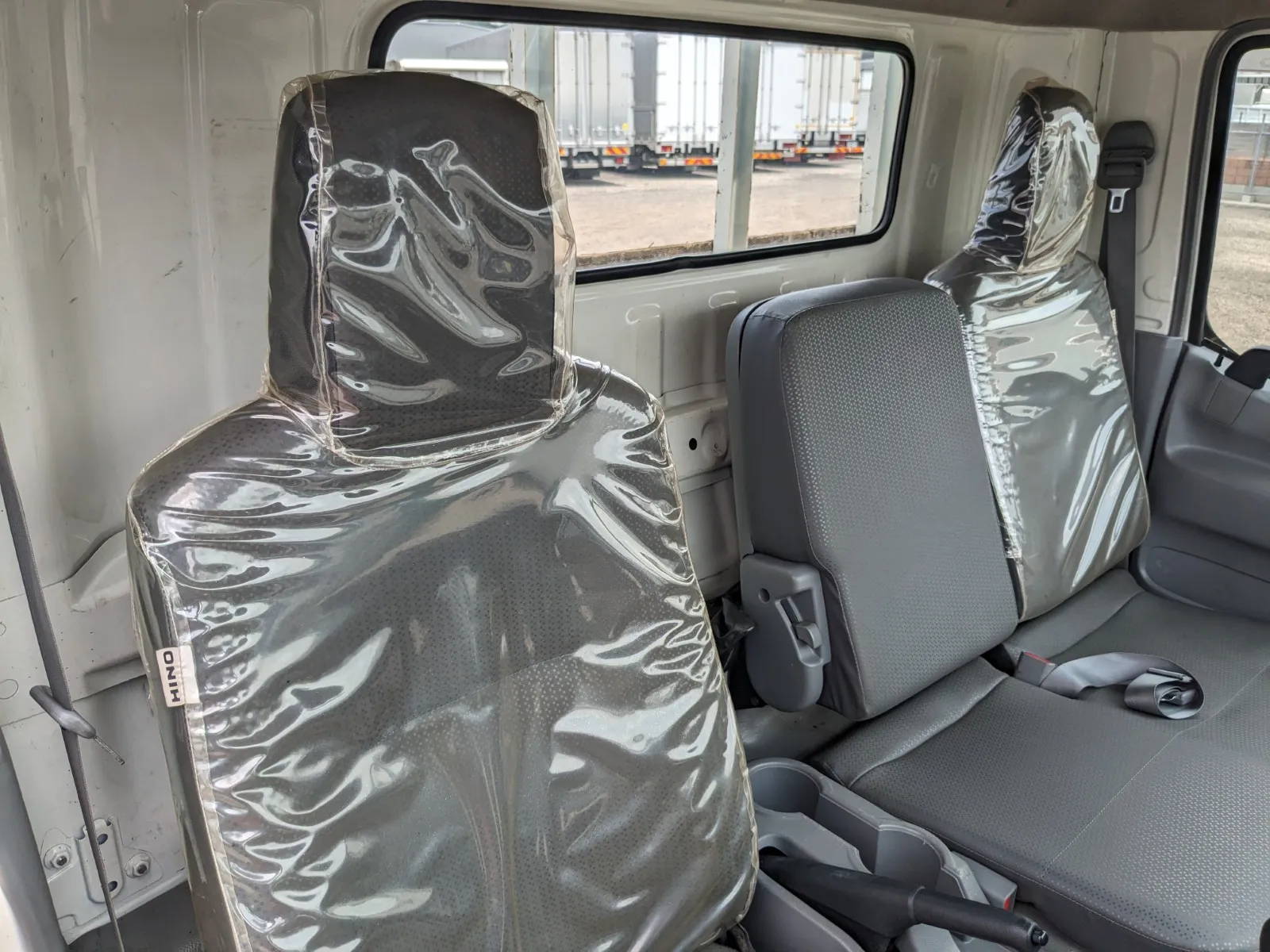 vehicle_image_20260724101922sfkHdhennR.webp