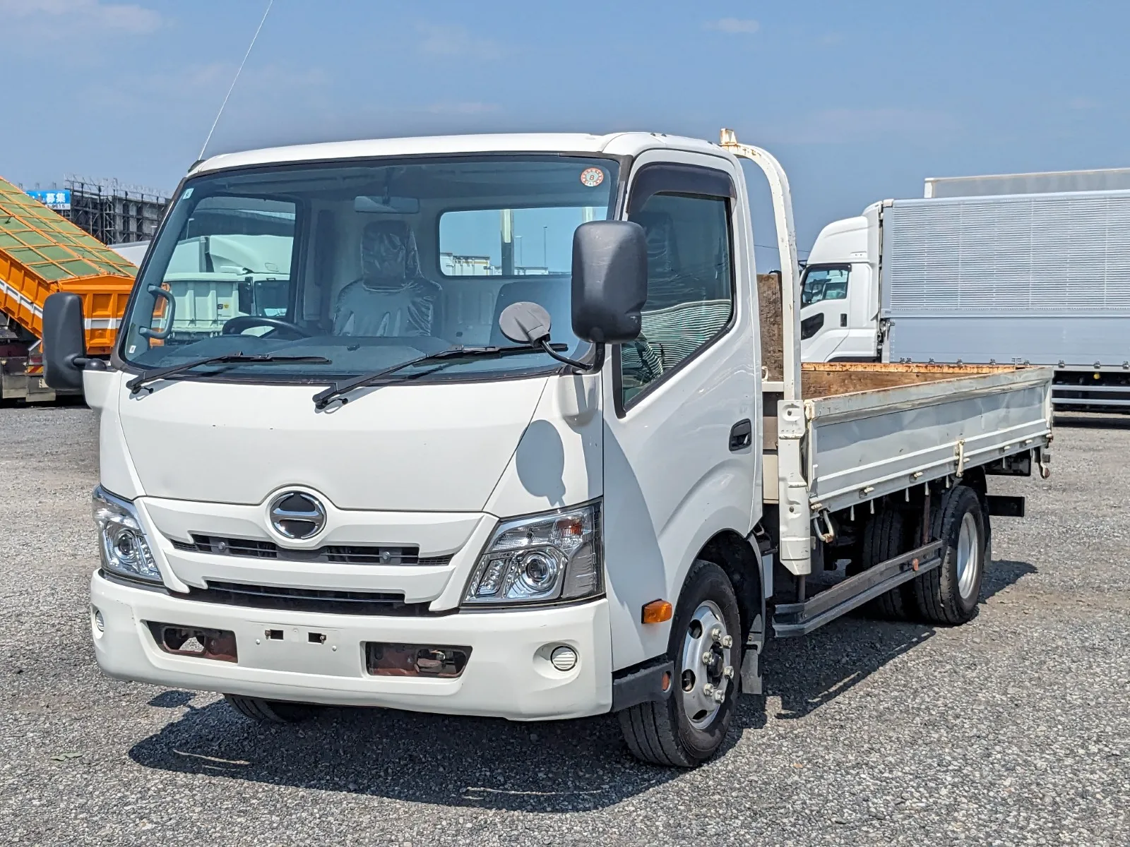 vehicle_image_20260724101258Yjmcs7M0ZD.webp