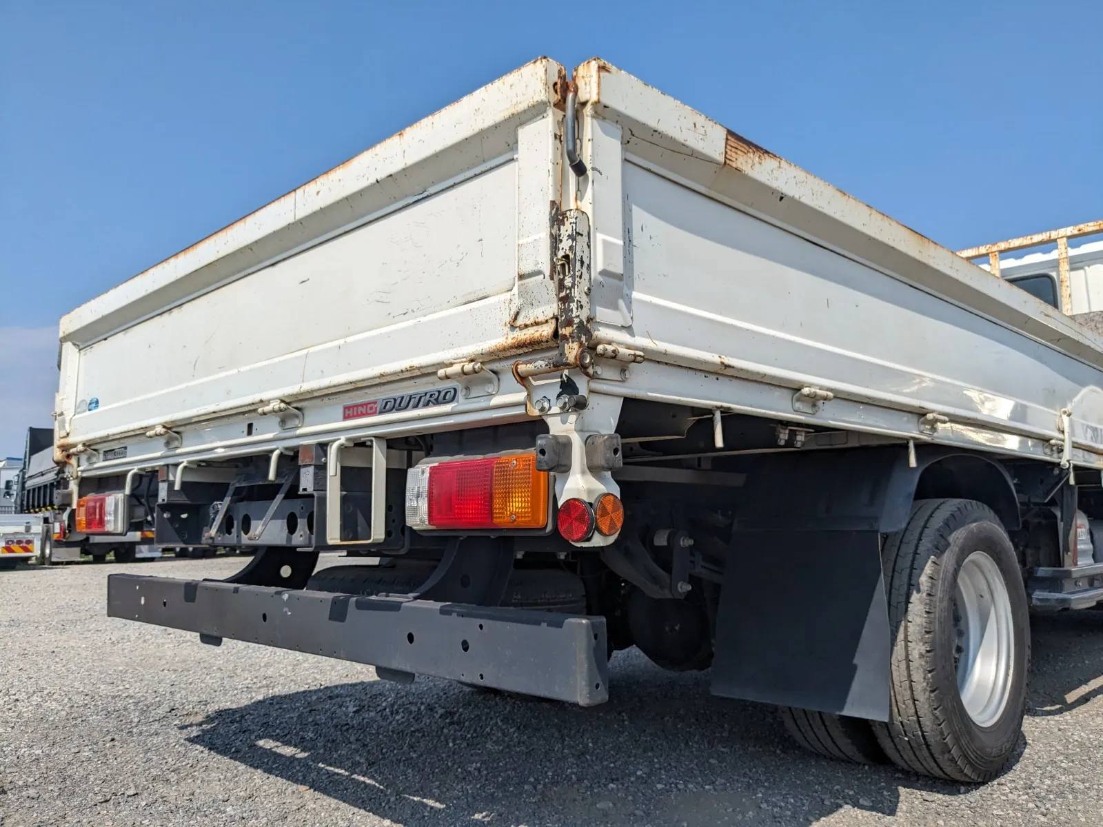 vehicle_image_20260724101259kdq6d8zvZb.webp