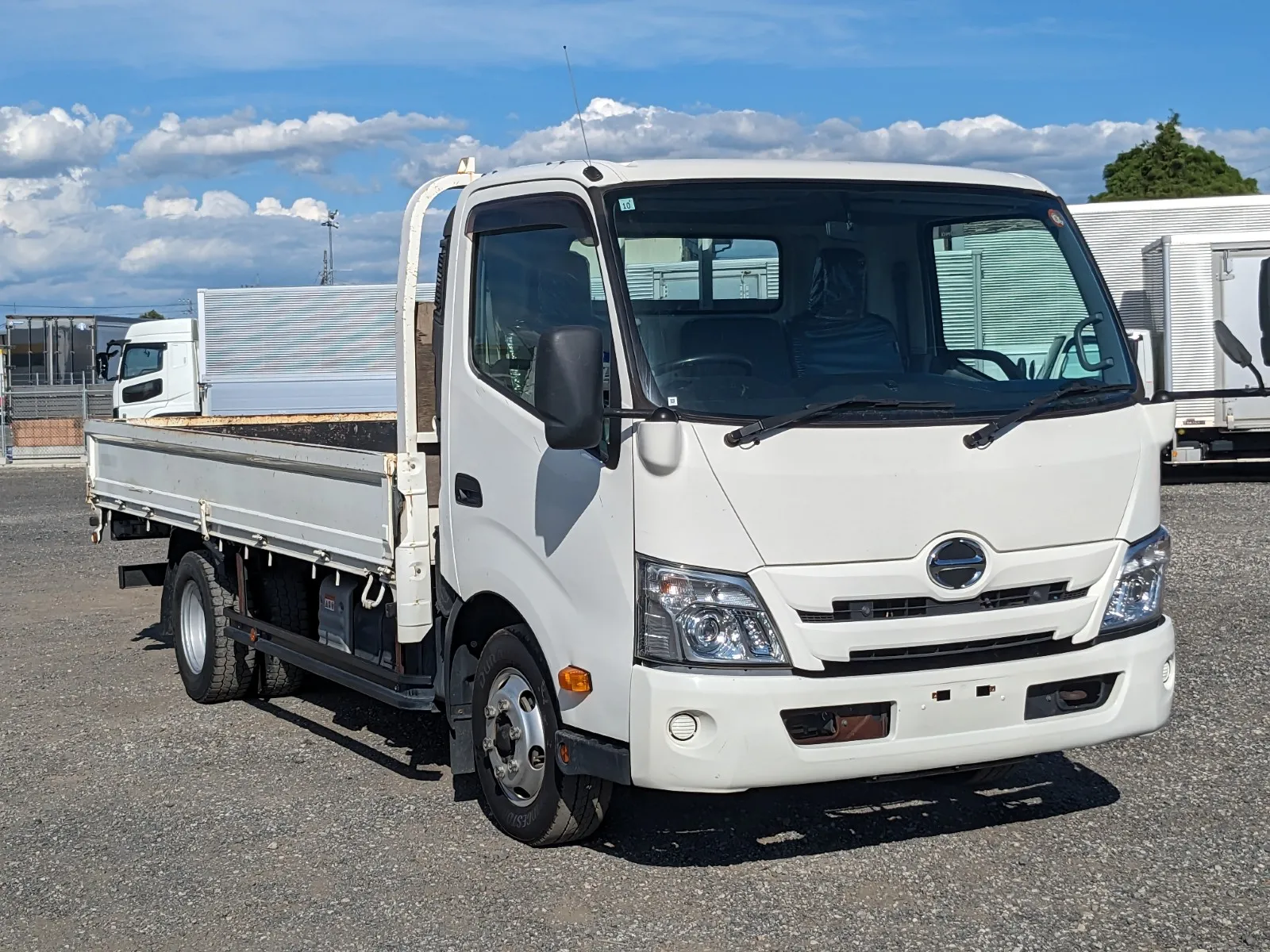 vehicle_image_20260730153106Uel1STf4He.webp