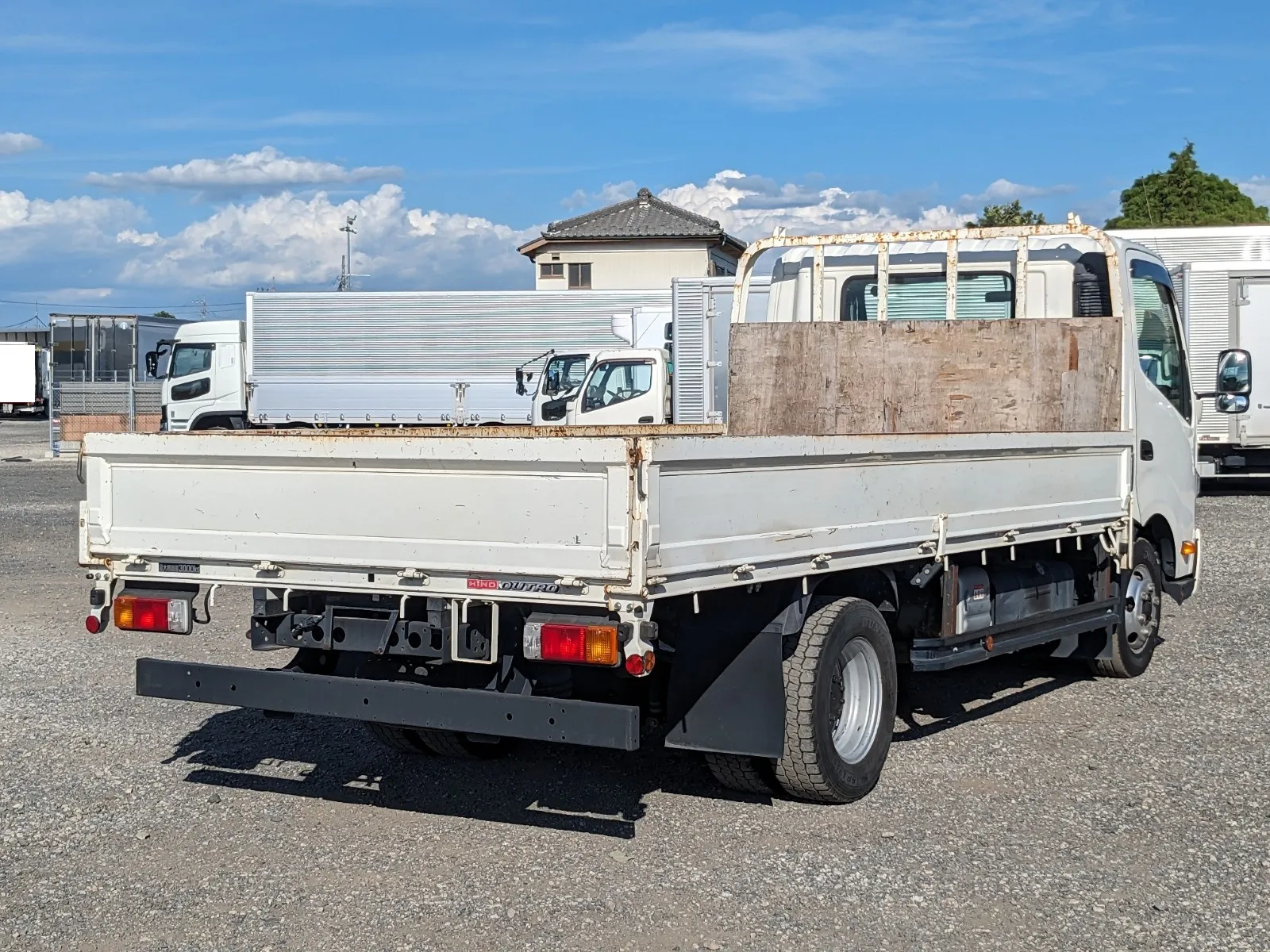 vehicle_image_202607301531071FvIhMO9hF.webp
