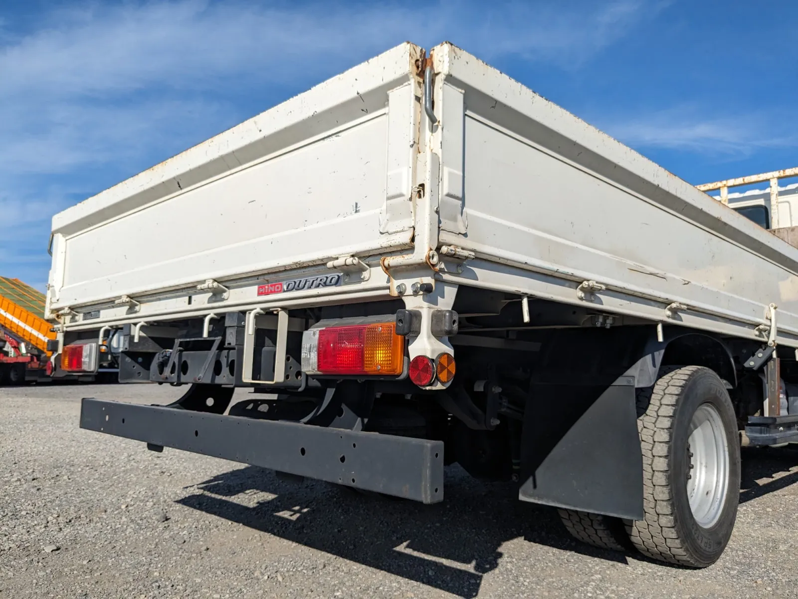 vehicle_image_20260730153108TUM2ObSrrF.webp