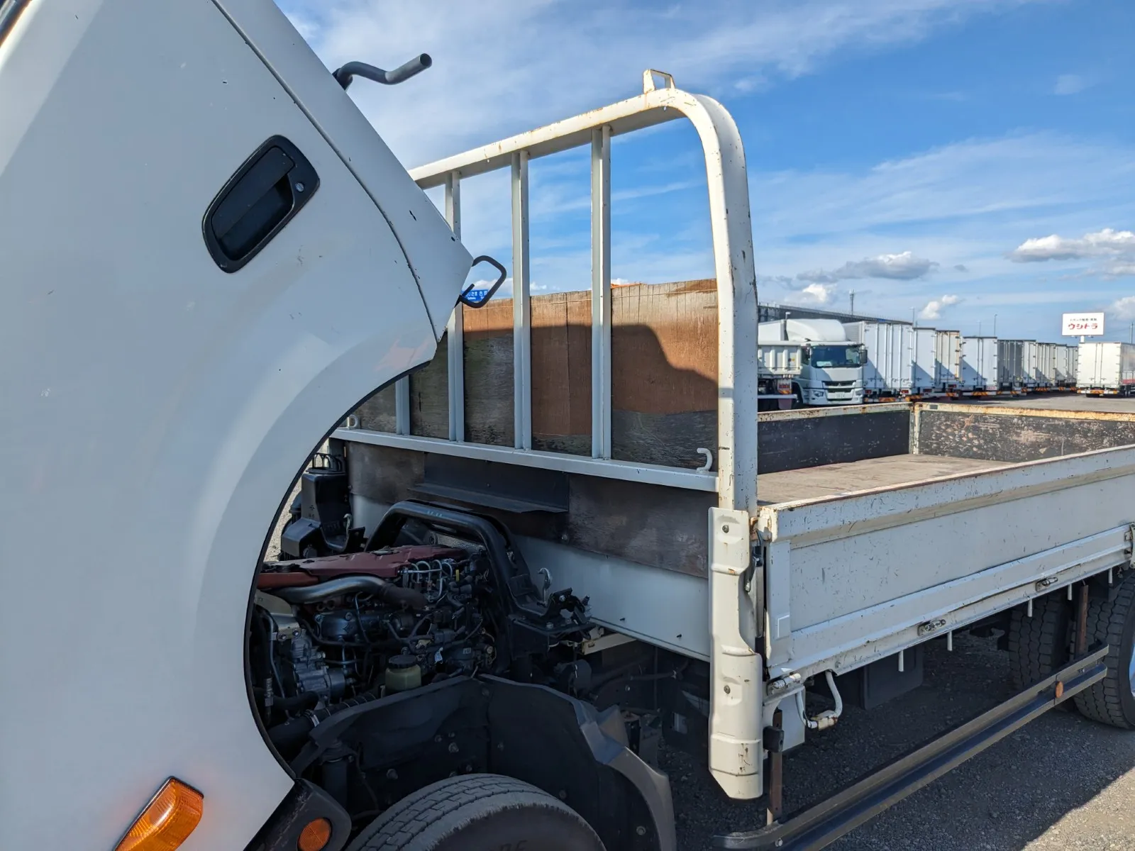 vehicle_image_20260730153118YMg8PX8GP3.webp