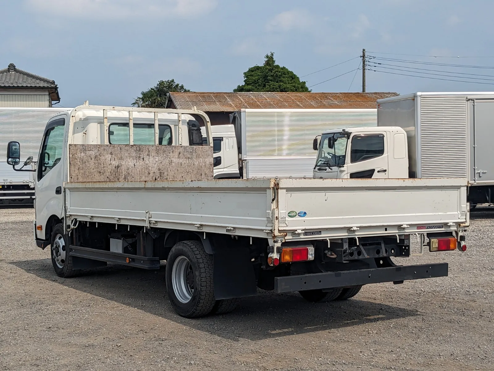vehicle_image_20260723102733LhvGVNt9pf.webp