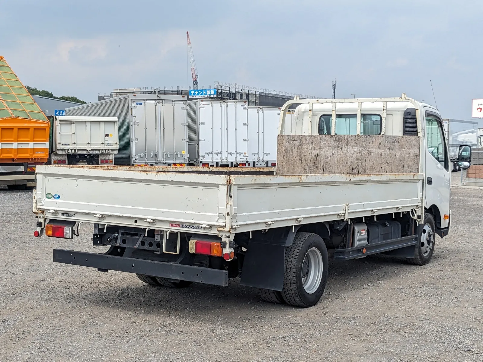 vehicle_image_20260723102734nZ715O4FVy.webp