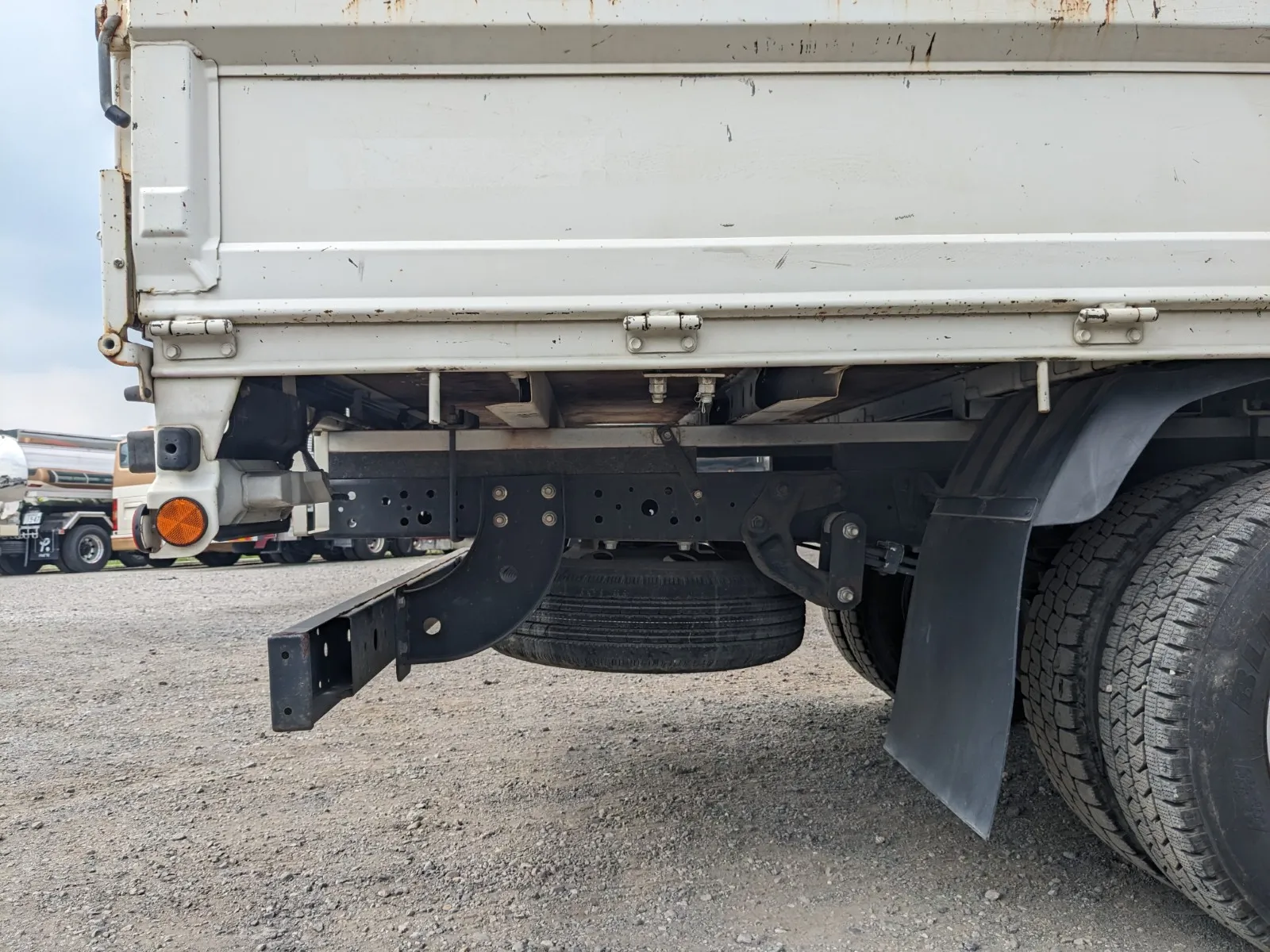 vehicle_image_202607231027421DgbR57nRB.webp