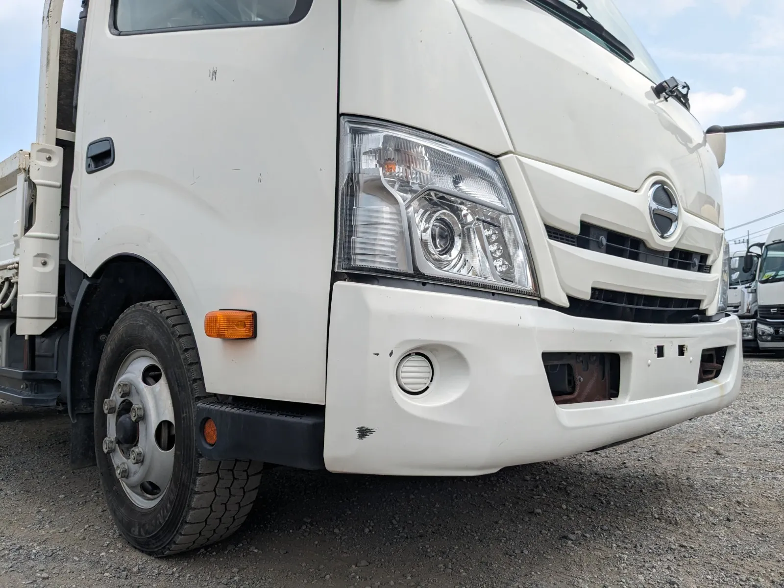 vehicle_image_20260723102750hpCN4Jg84n.webp