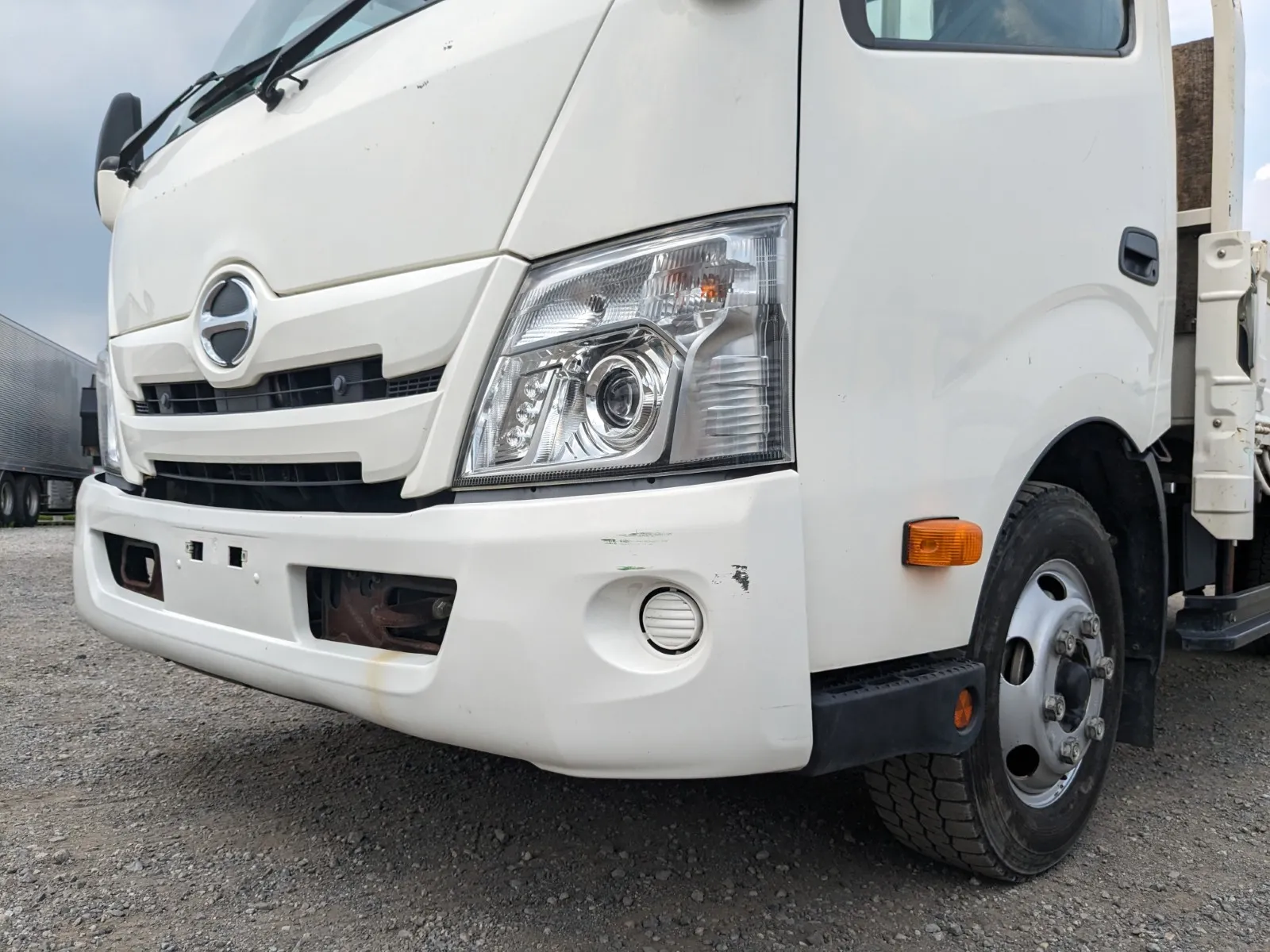 vehicle_image_20260723102750jZPeUdyoGB.webp