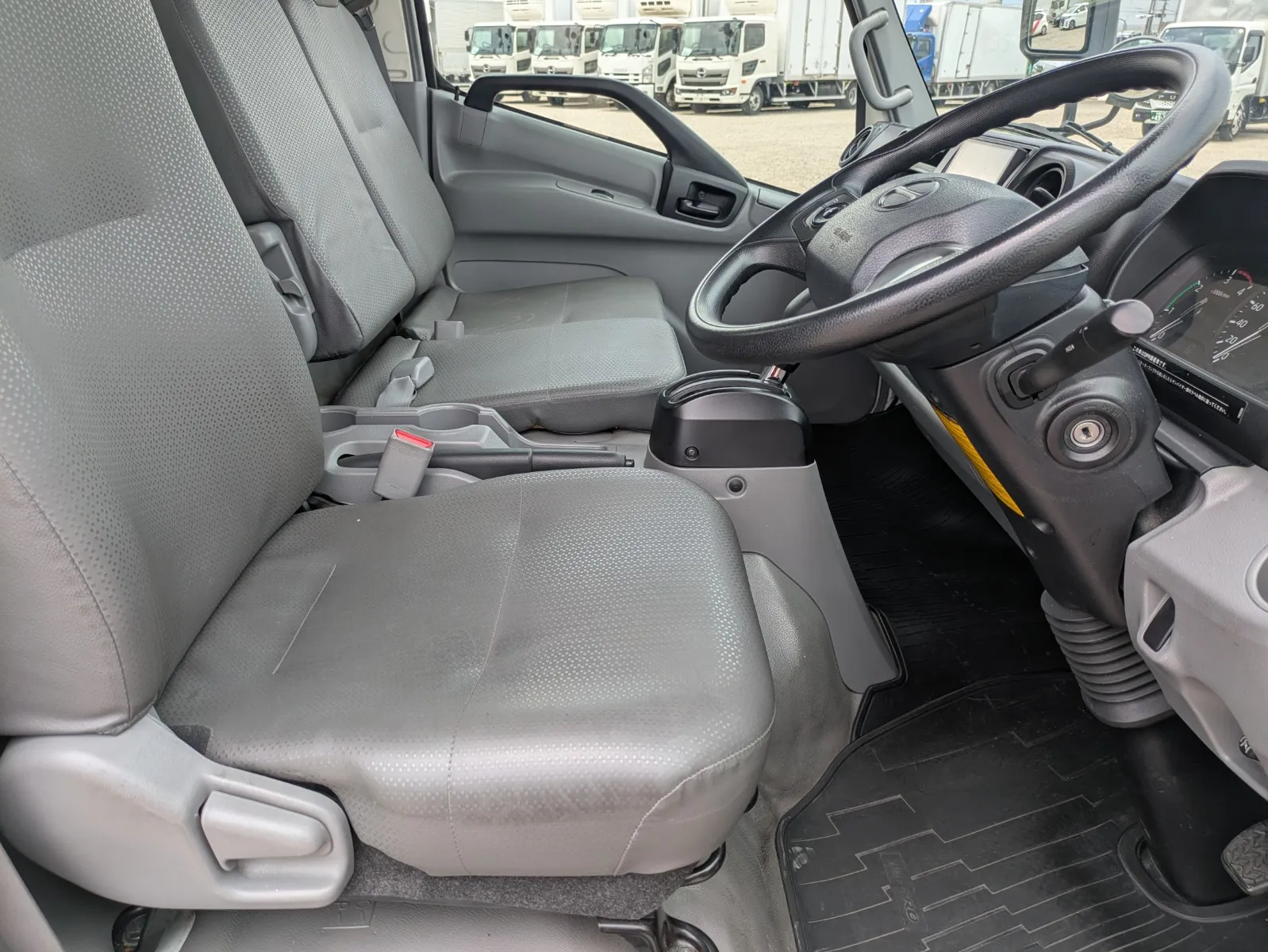 vehicle_image_20260616154602BfYpe3Rz4w.webp