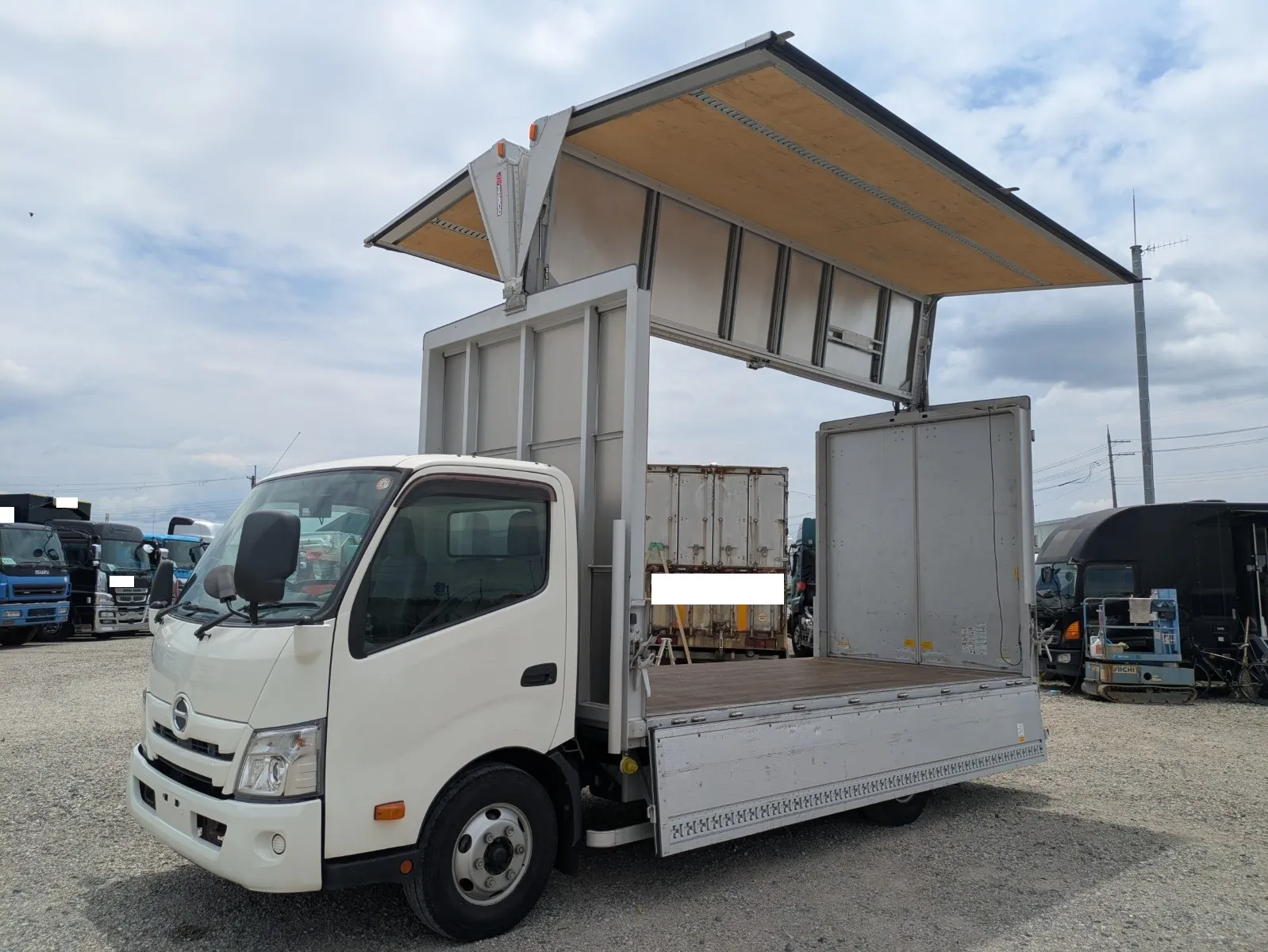 vehicle_image_20260616172500ooi6LLGeEX.webp