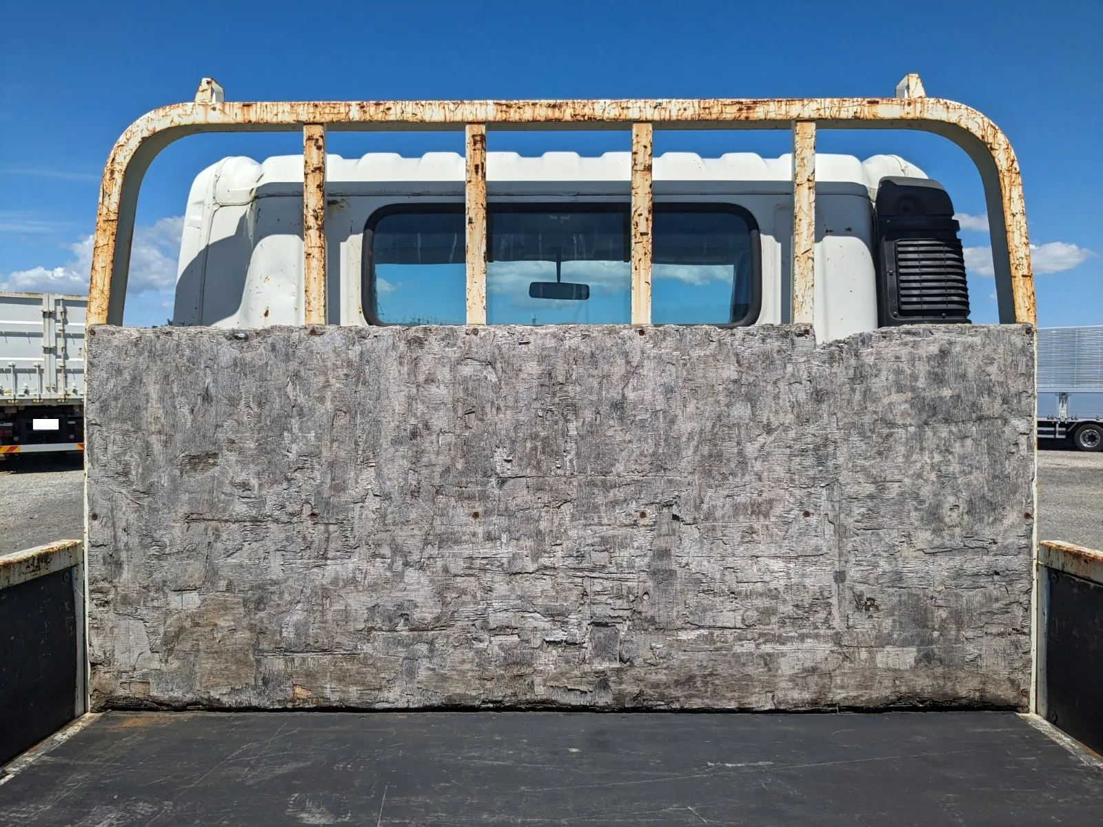 vehicle_image_20260730151301u2McQ1BeEg.webp