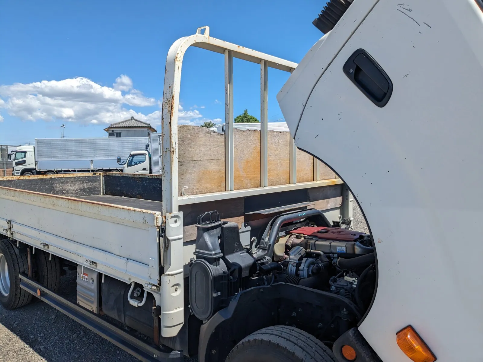 vehicle_image_20260730151309qcMSKyUC6l.webp