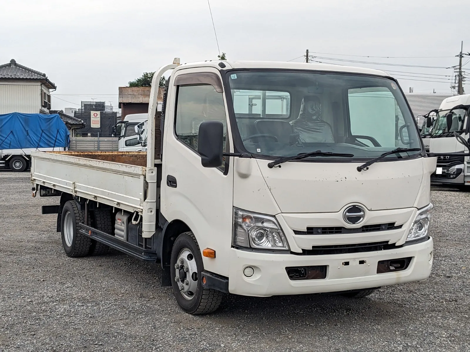vehicle_image_20260723112028rTtwe8pvei.webp