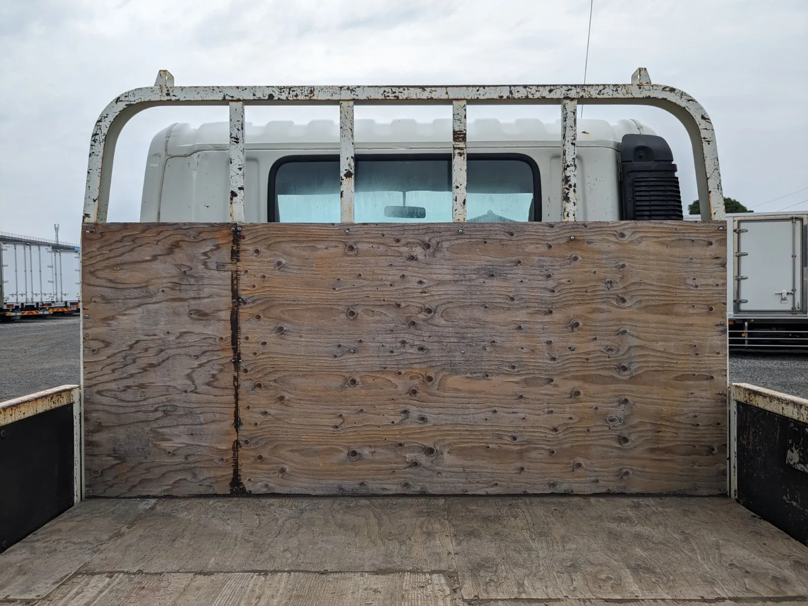 vehicle_image_20260723112033ZLE8CQKJgW.webp