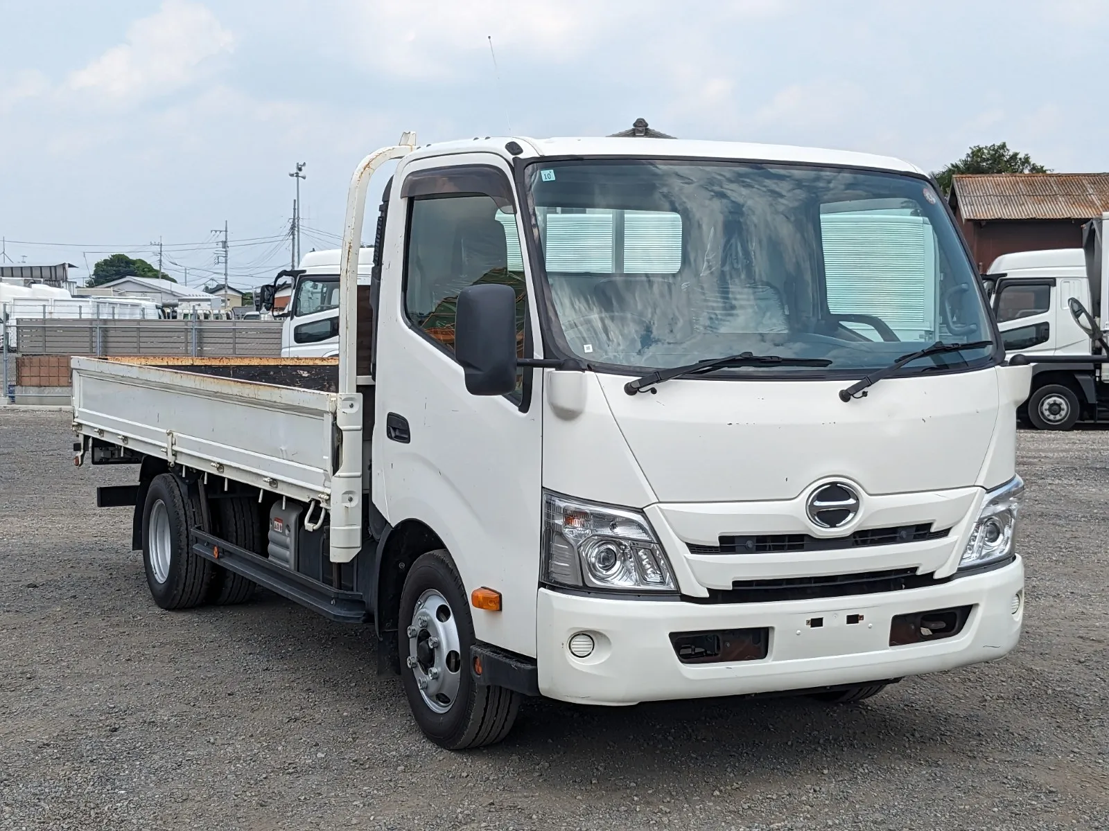vehicle_image_20260723103759vGyjQ78Wro.webp