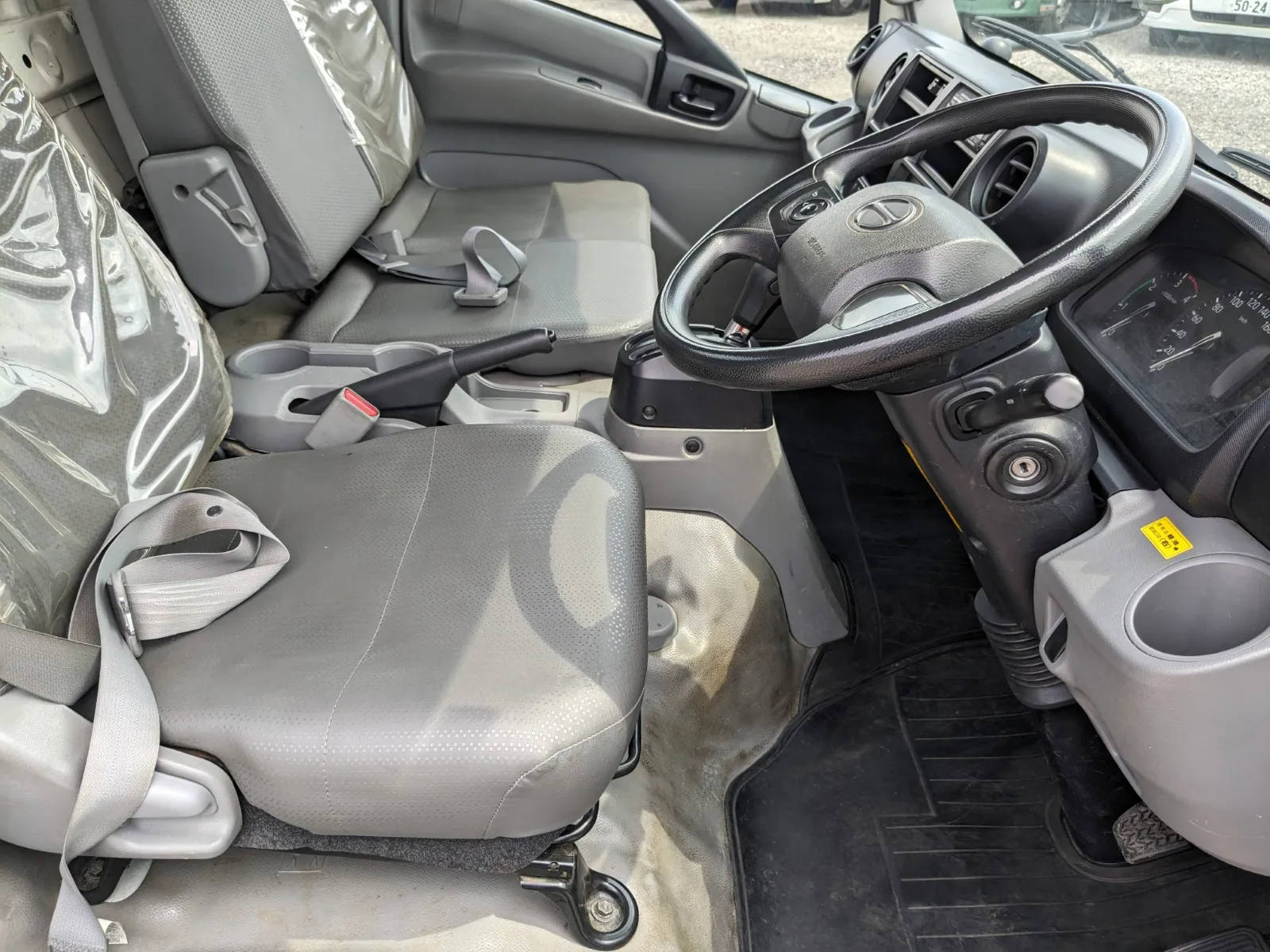 vehicle_image_20260723103810hPNSUfXBMS.webp