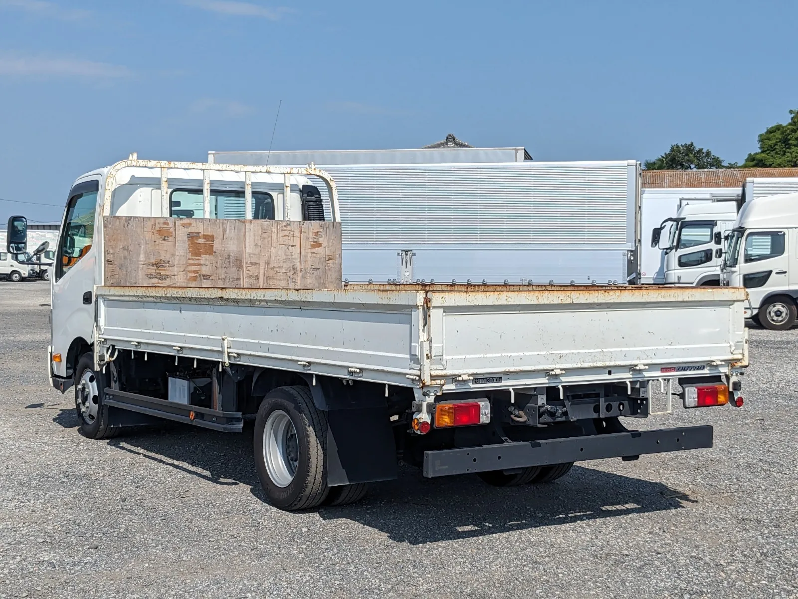 vehicle_image_20260724110836aJQsdYwRNq.webp