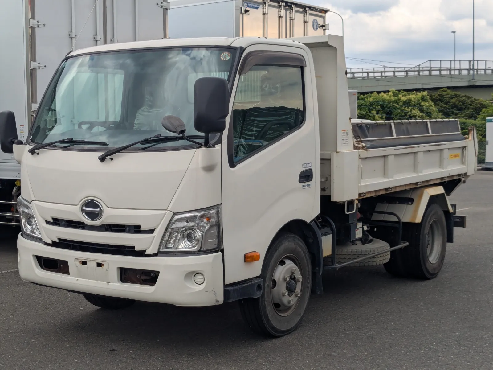 vehicle_image_20260619135347IRy6LsGbRj.webp