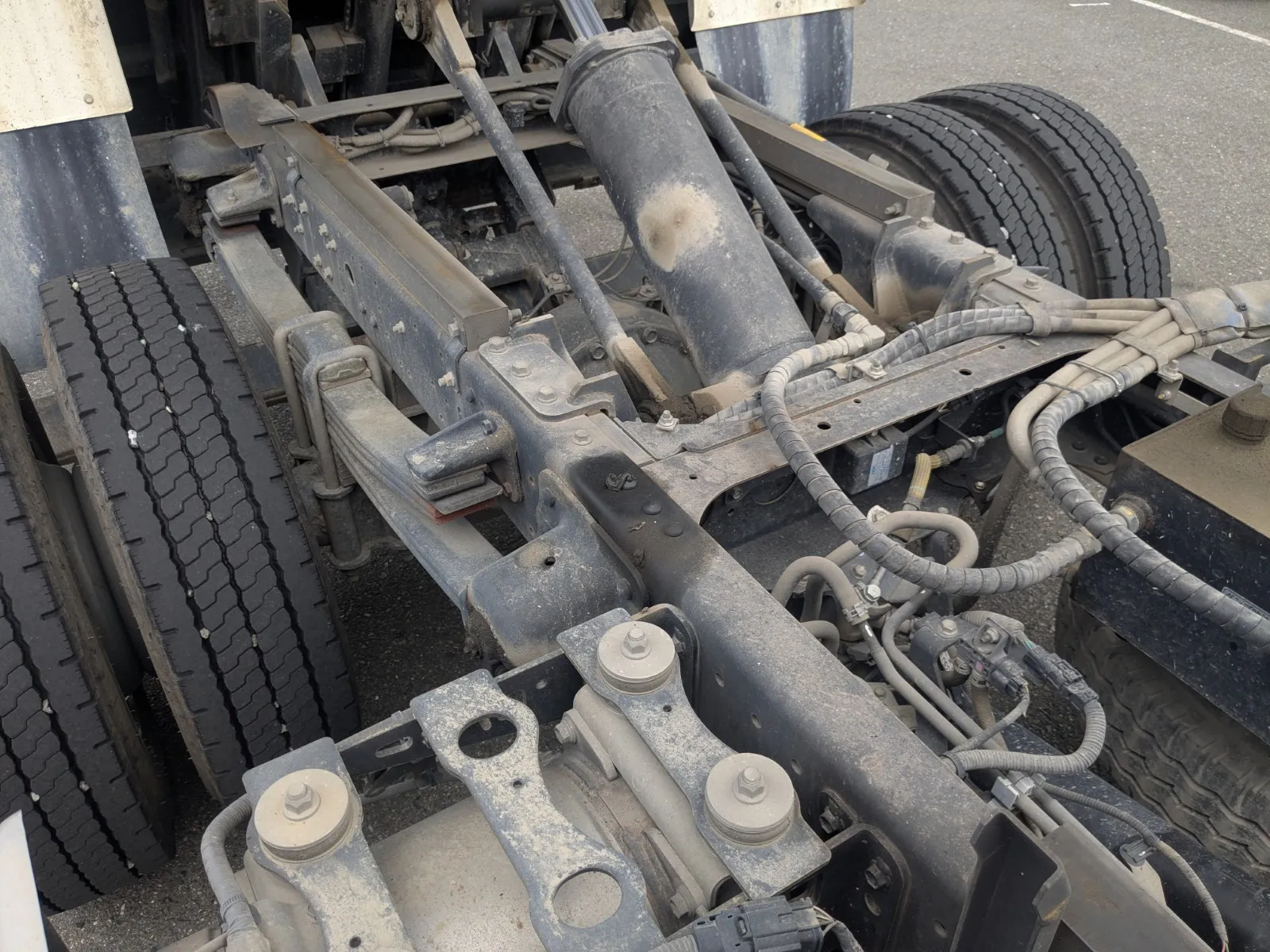 vehicle_image_20260619135347y0hZRAxOH9.webp