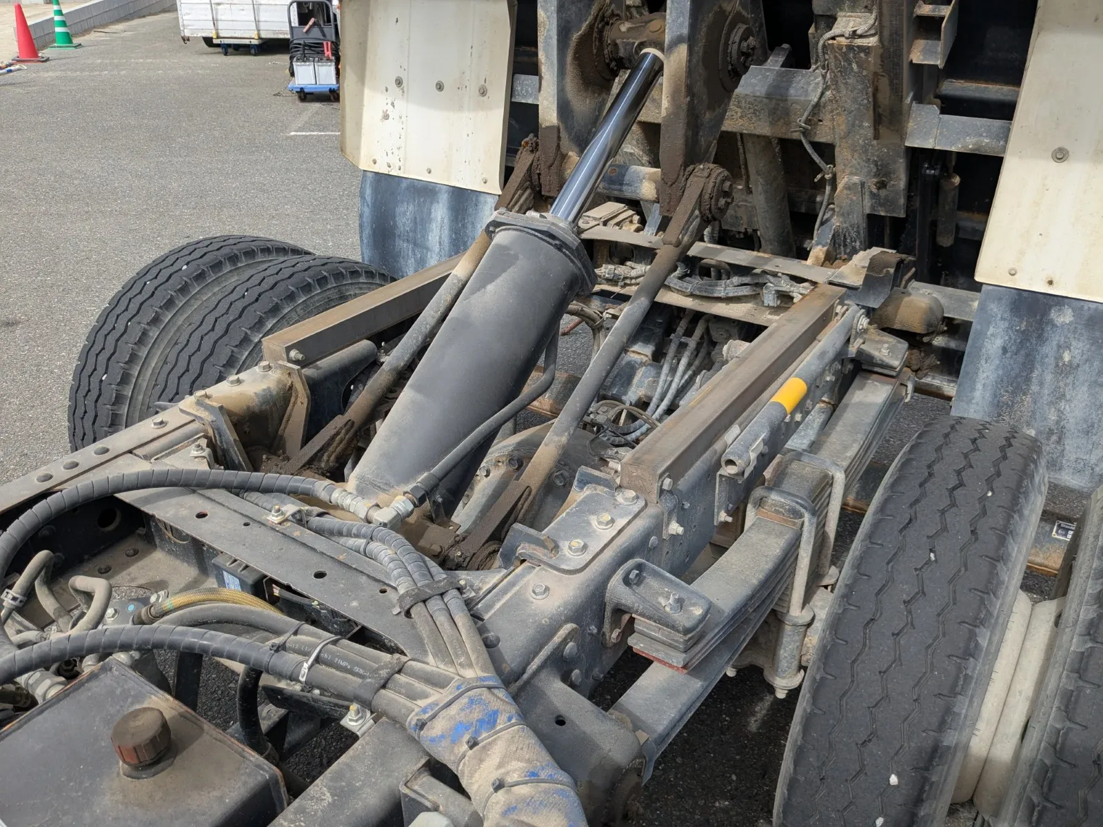 vehicle_image_202606161605421NALSZD46H.webp