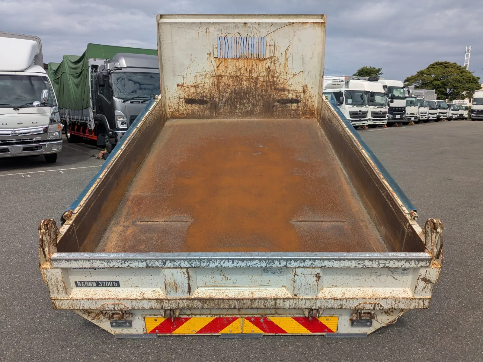 vehicle_image_20260616160542it3KQGb0x1.webp