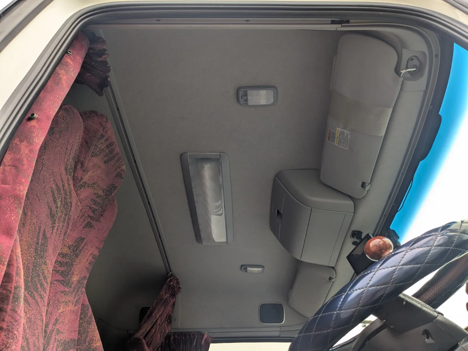 vehicle_image_202606191414569rMohkJLfx.webp