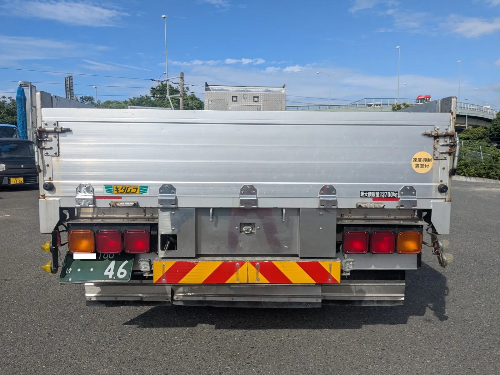 vehicle_image_20260619141456Ah4ouRskbQ.webp