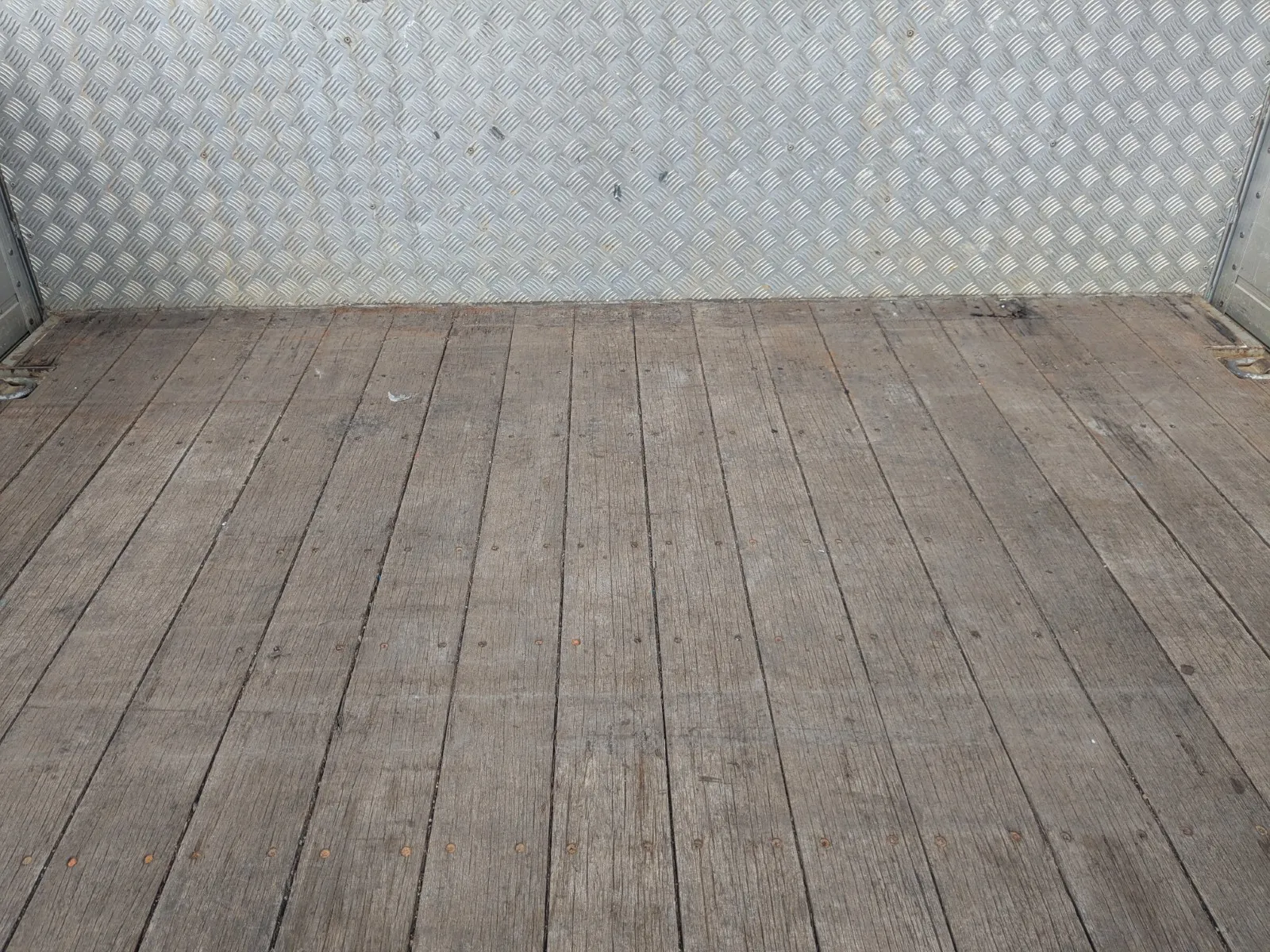 vehicle_image_20260619141456C0q0AmCave.webp