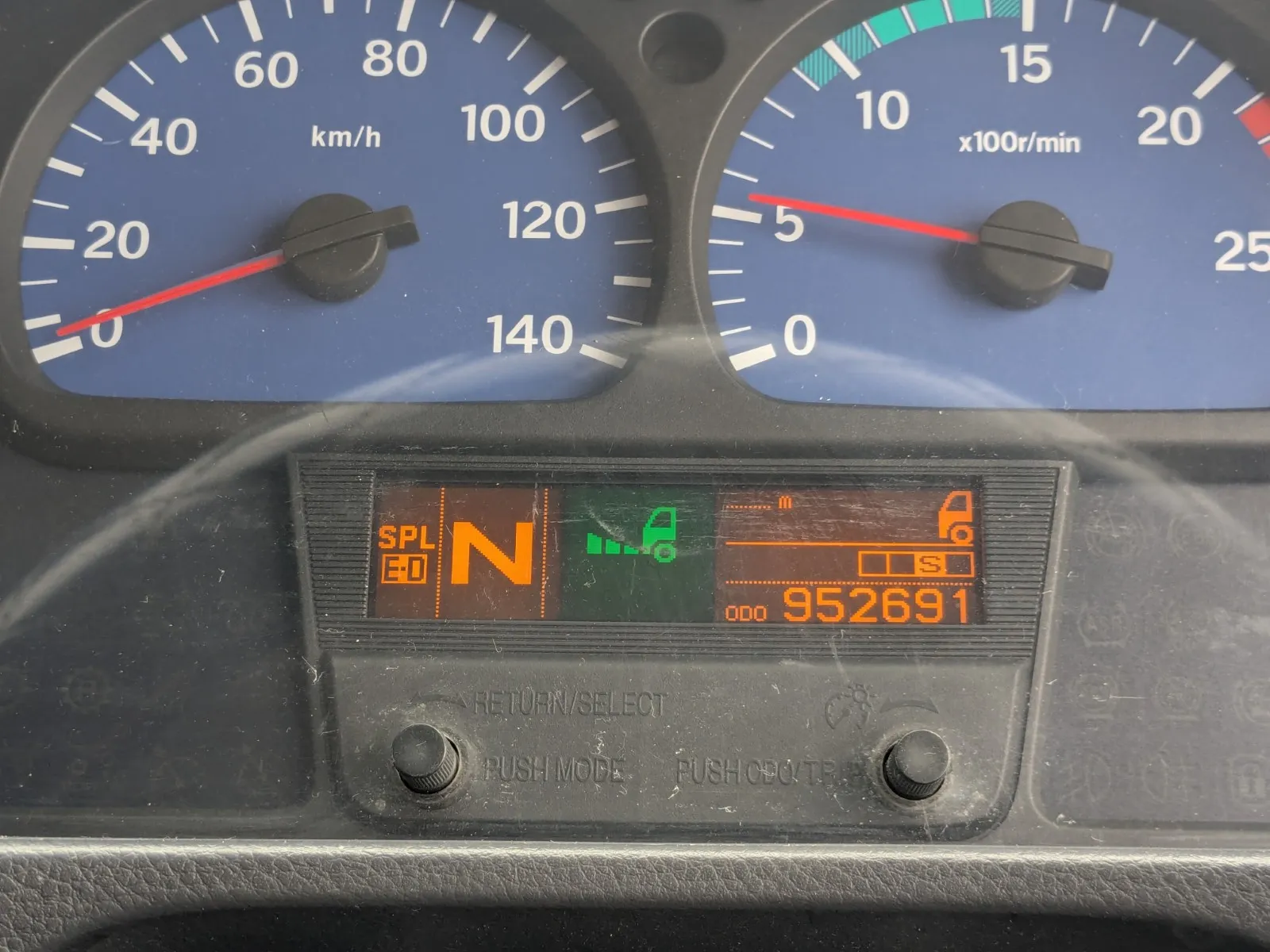 vehicle_image_20260619141456IGW3zxmkR1.webp